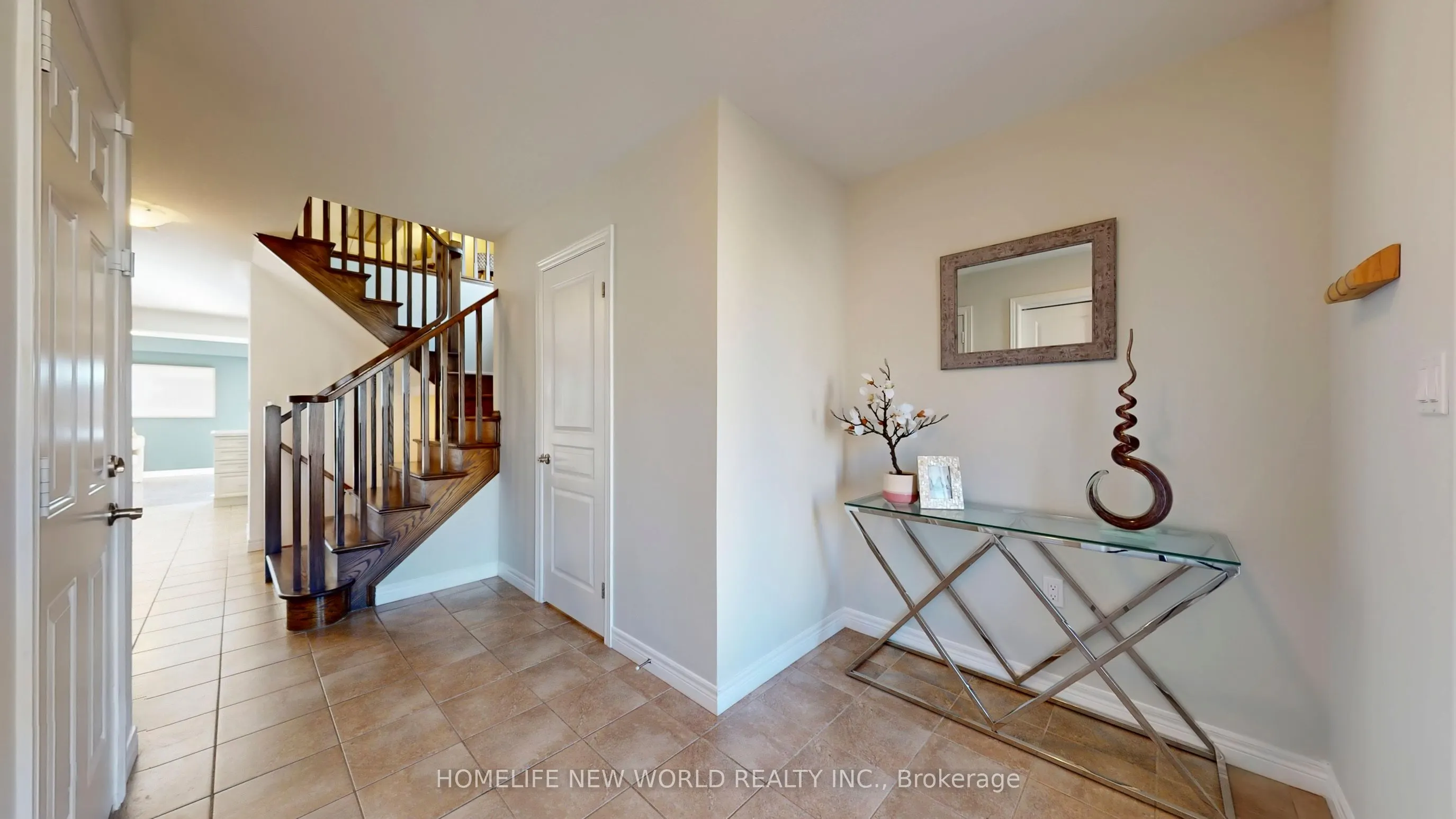 103 Charleswood Crescent