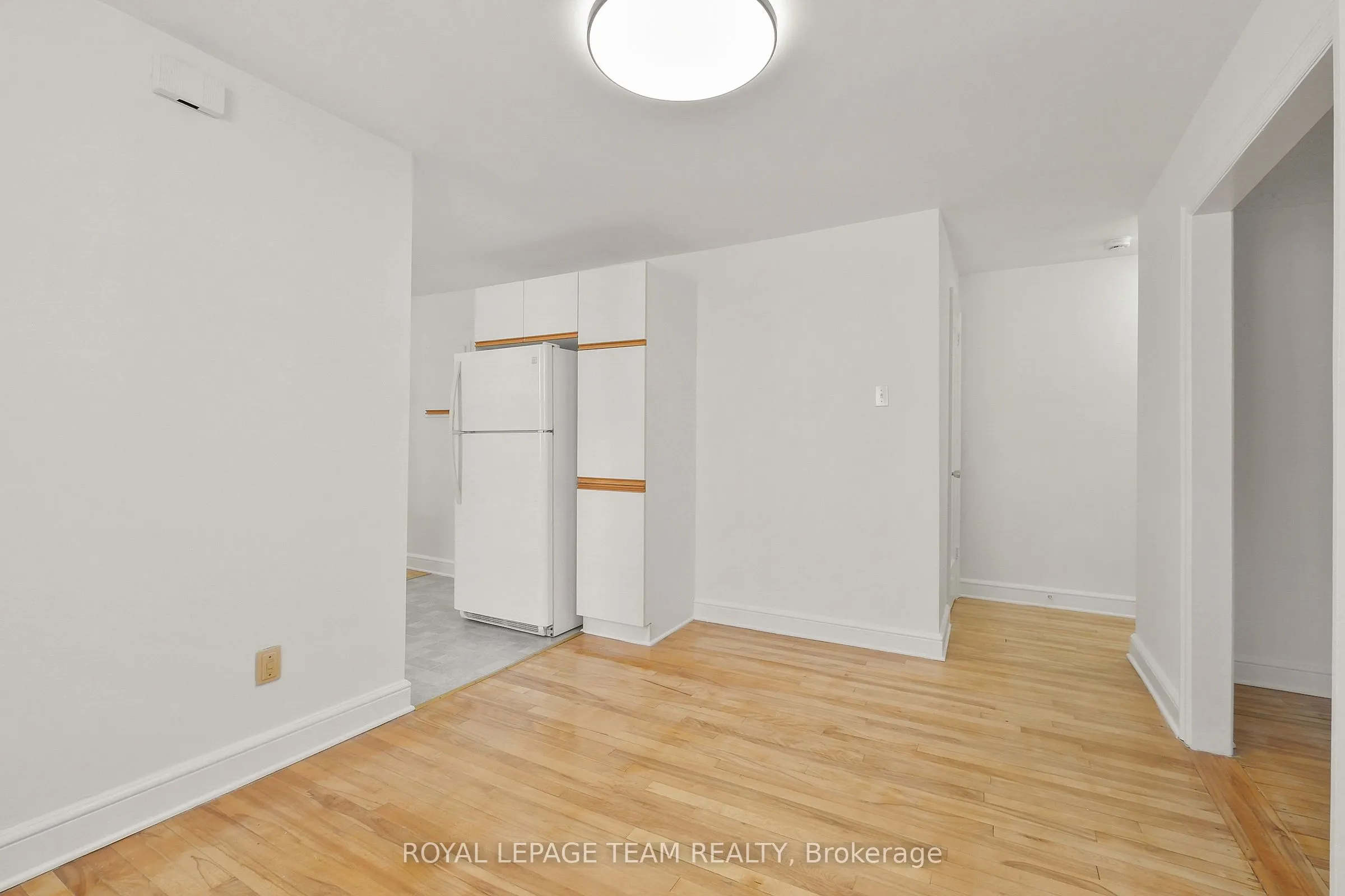 1089 NORTH RIVER Road, #2