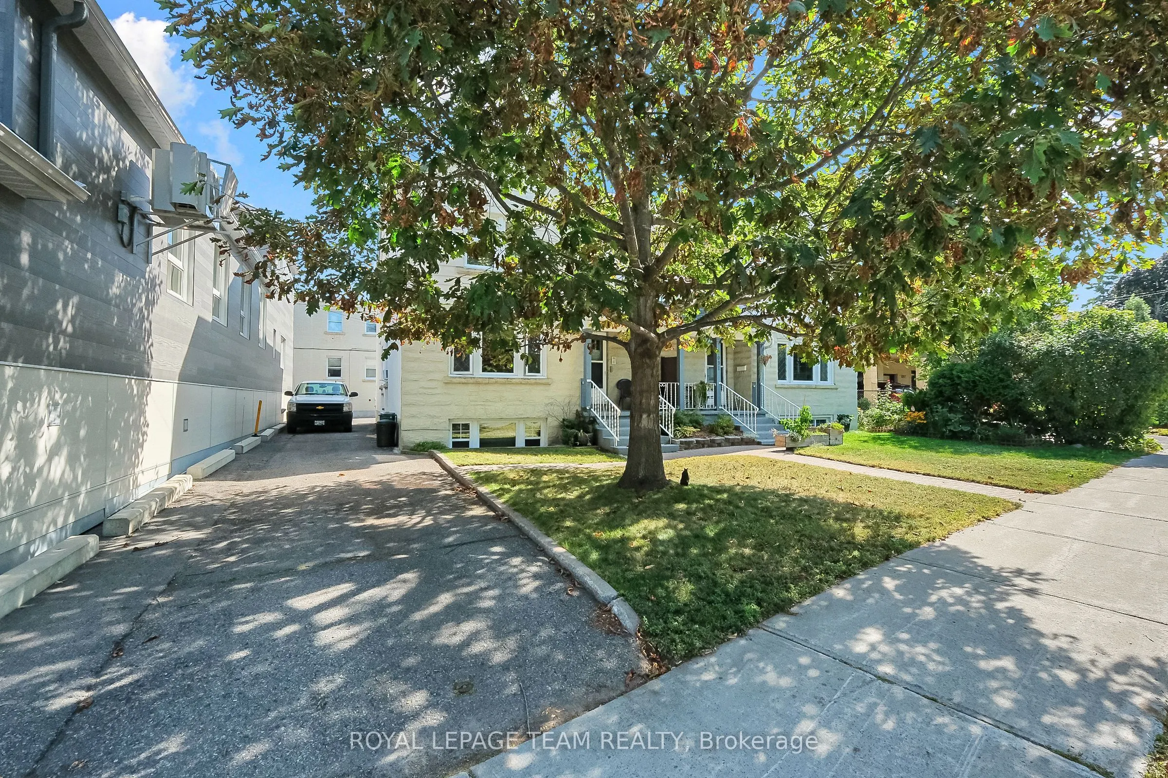 1089 NORTH RIVER Road, #2