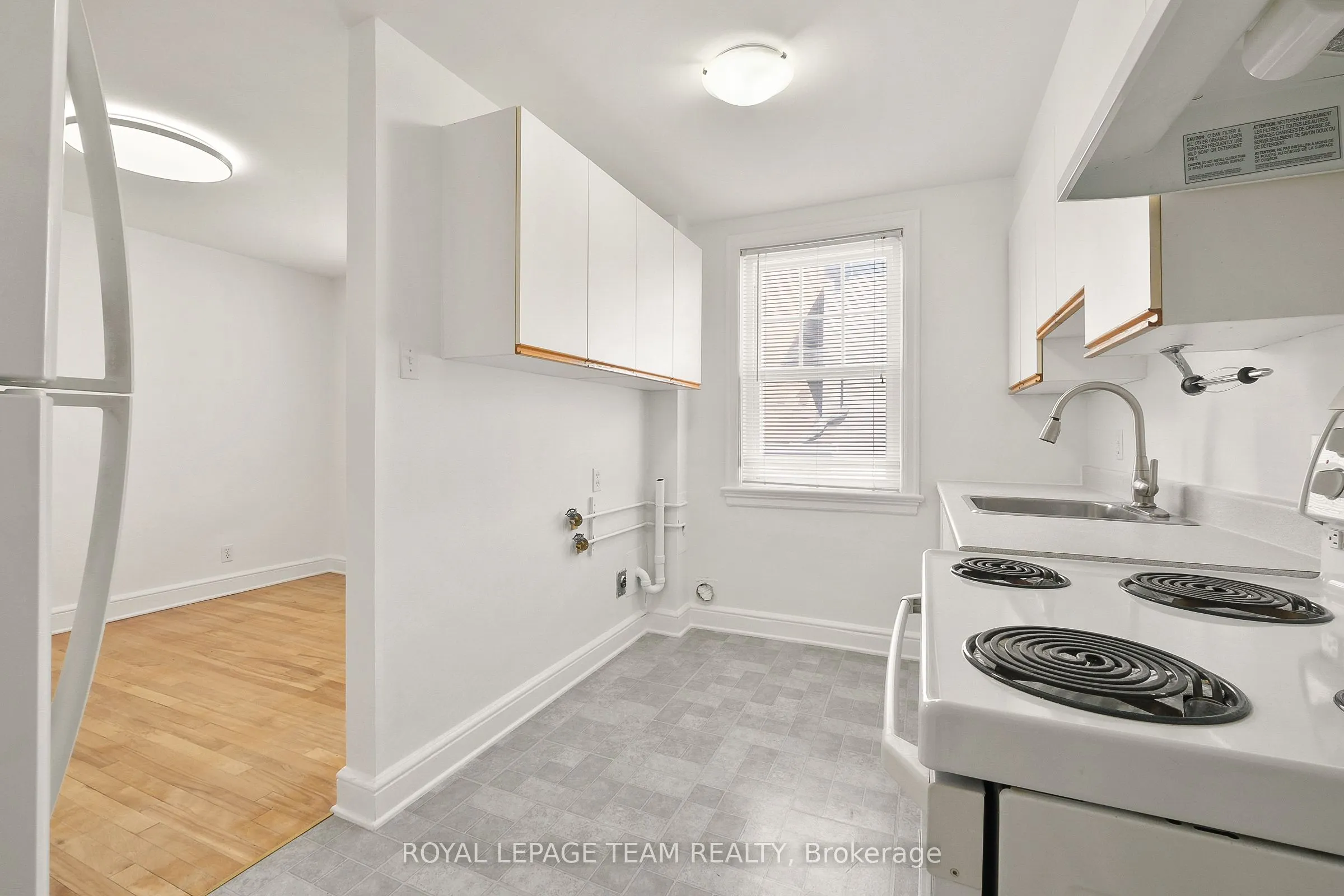 1089 NORTH RIVER Road, #2