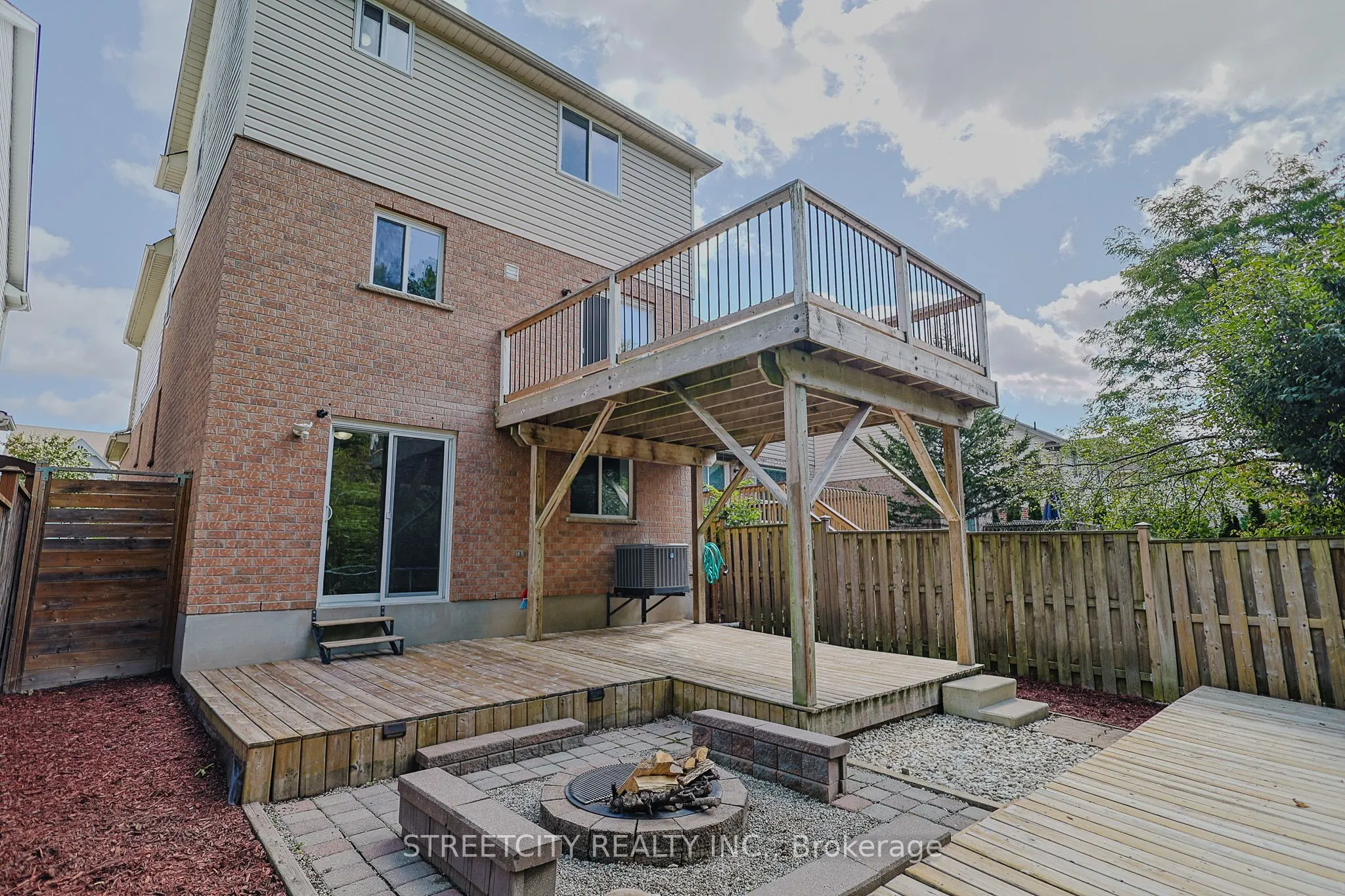 835 Sandcherry Street