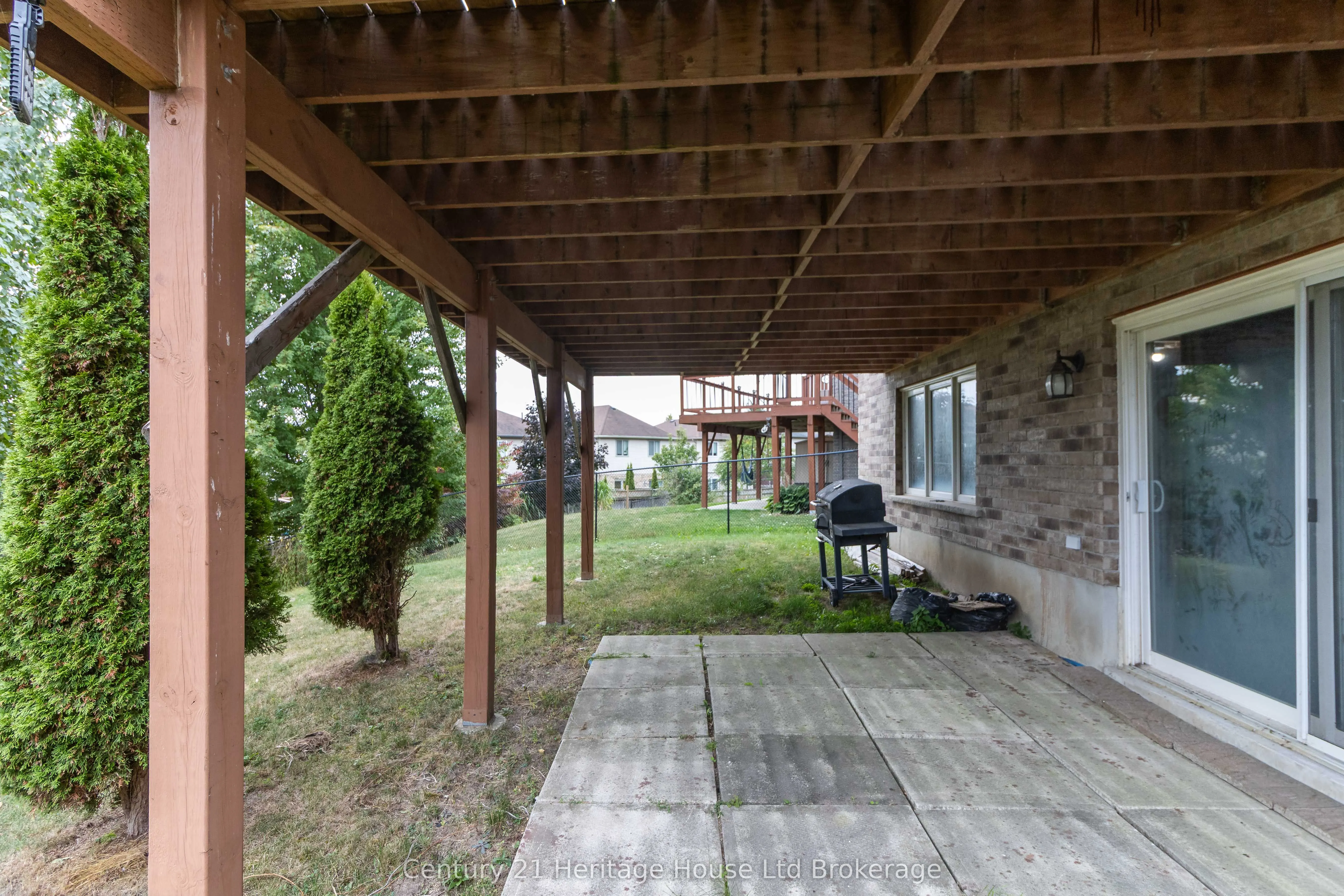 702 Frontenac Crescent