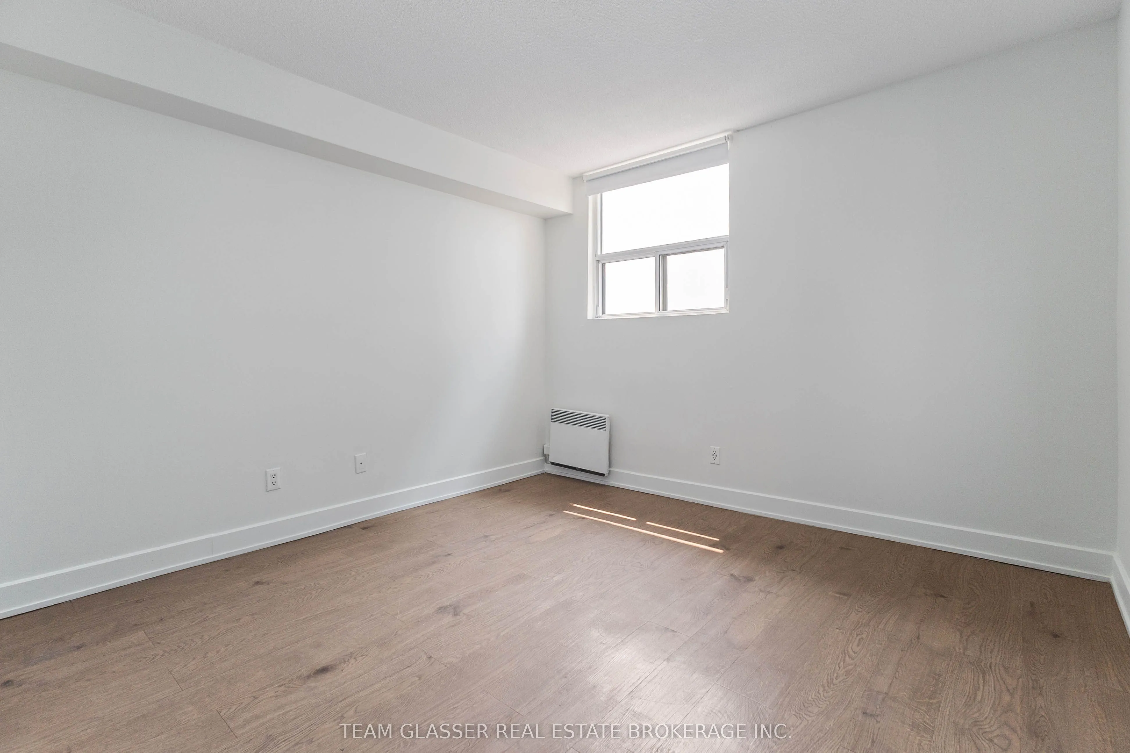 21 King Street, #711