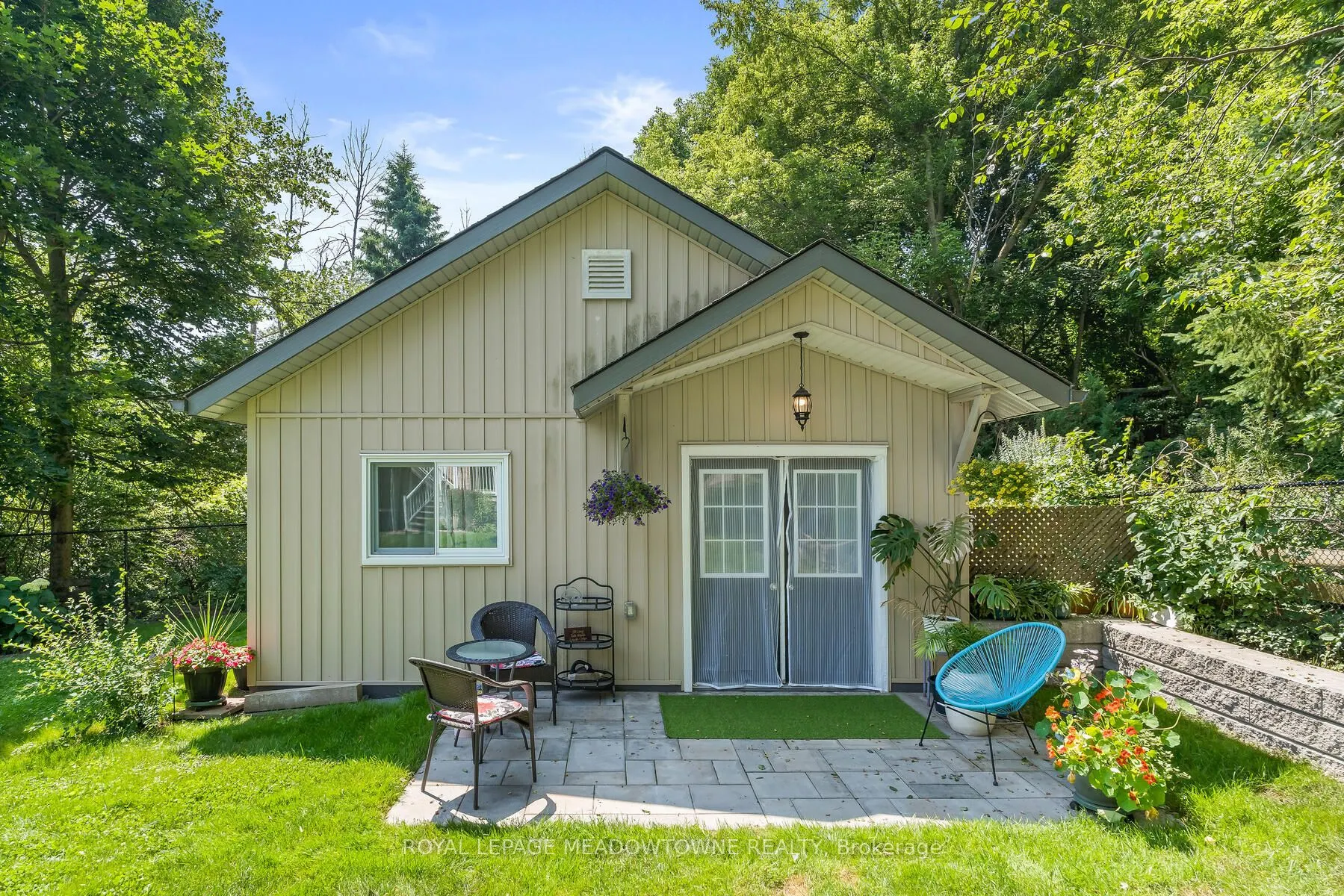 1 Erinlea Crescent