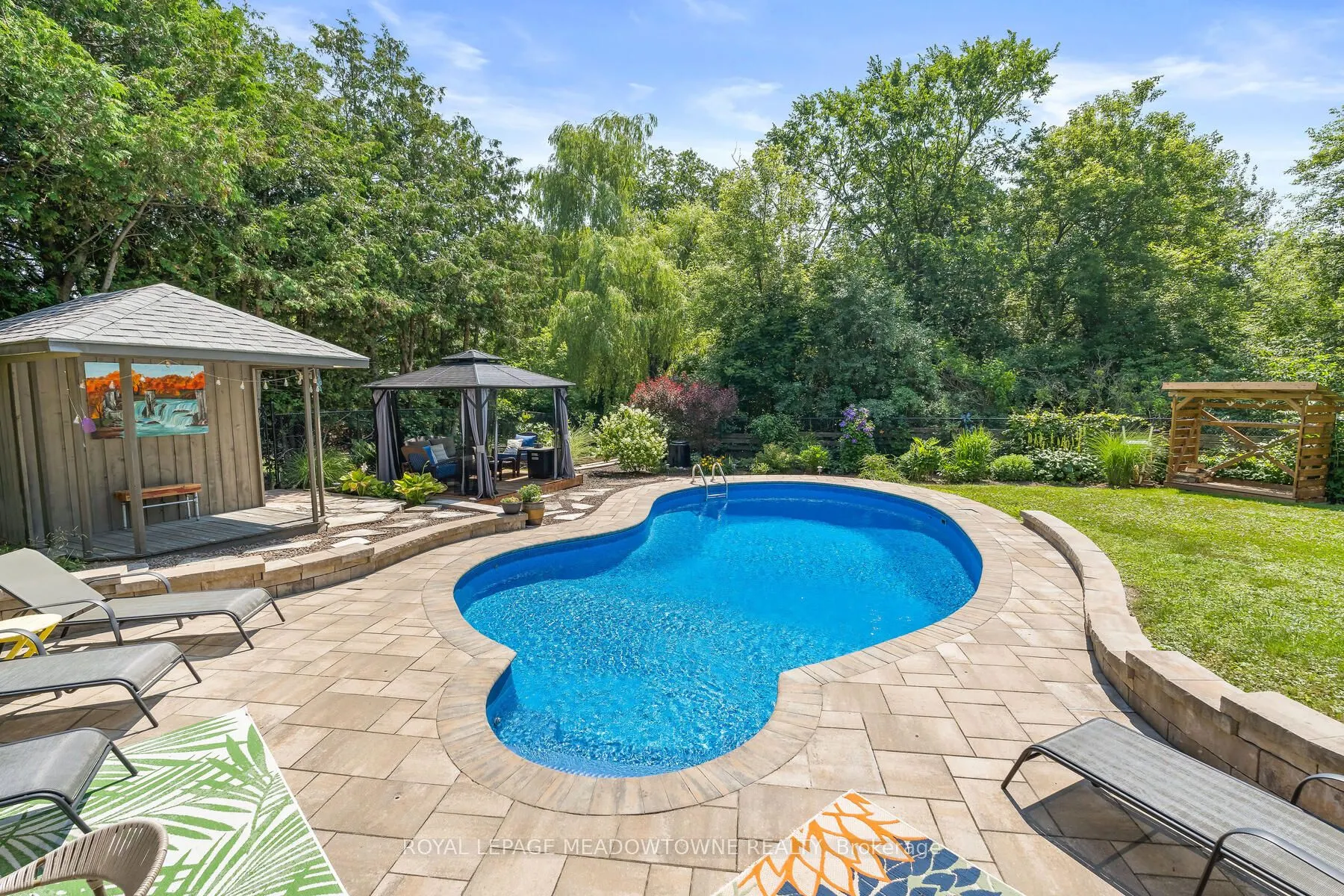 1 Erinlea Crescent