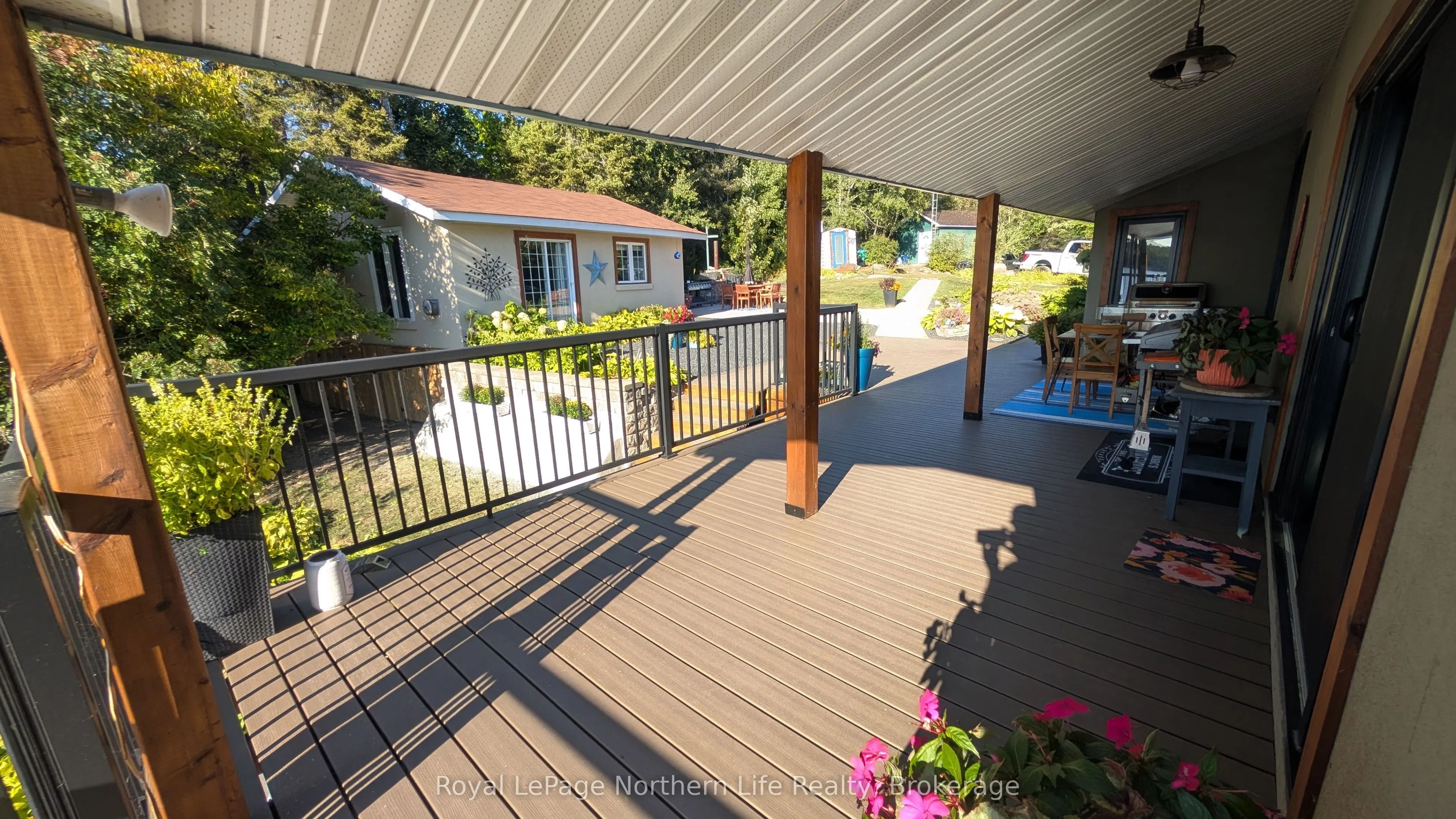 233 Norland Road