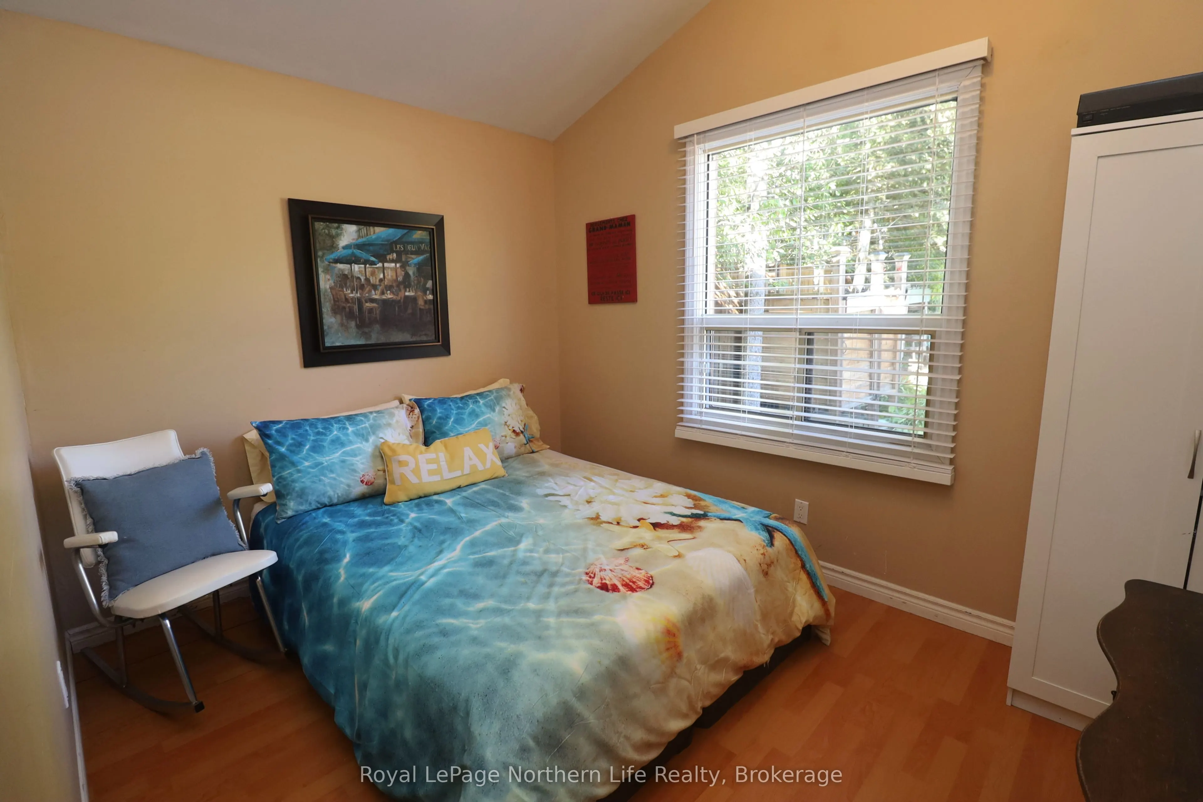 233 Norland Road
