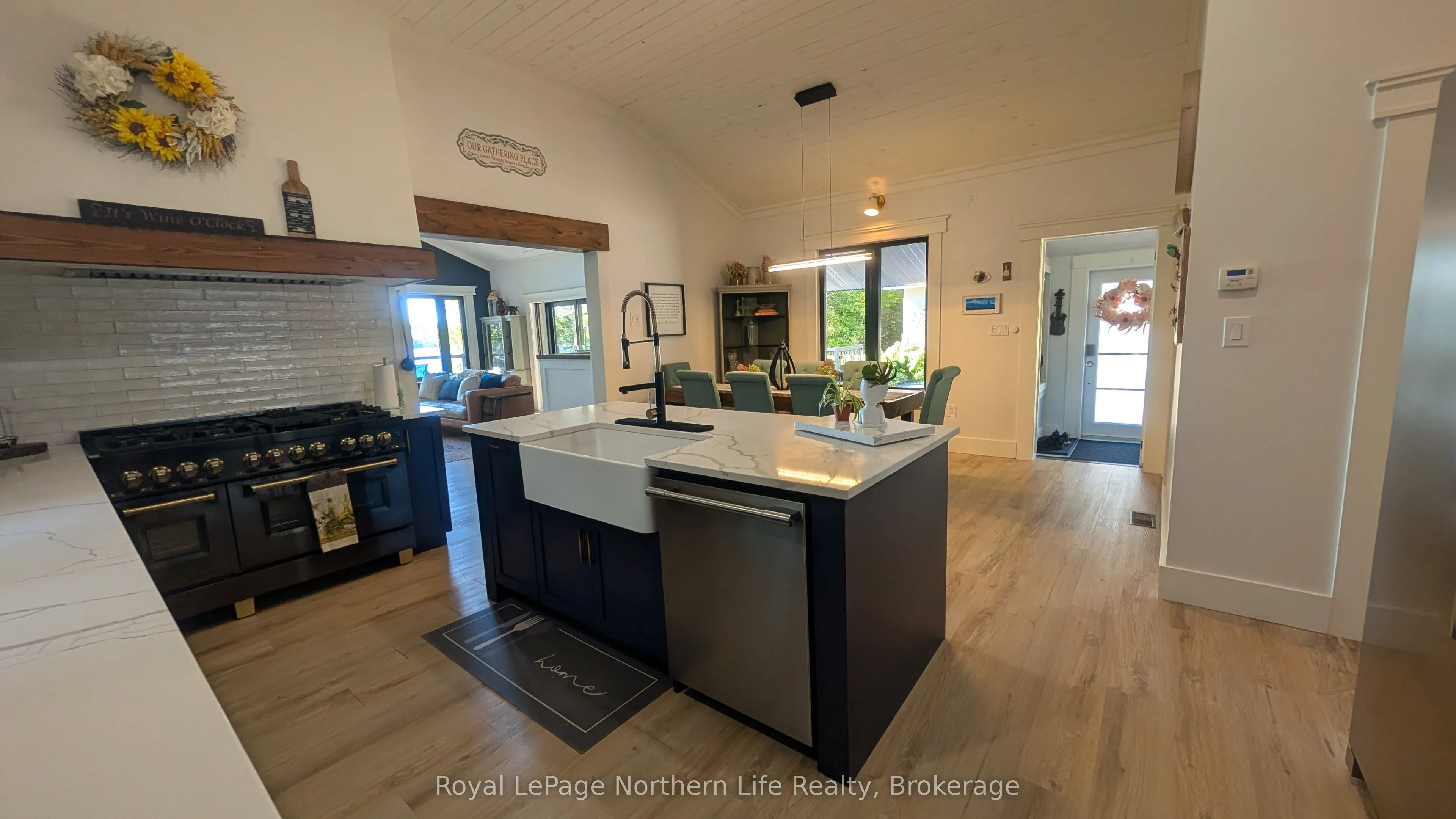 233 Norland Road