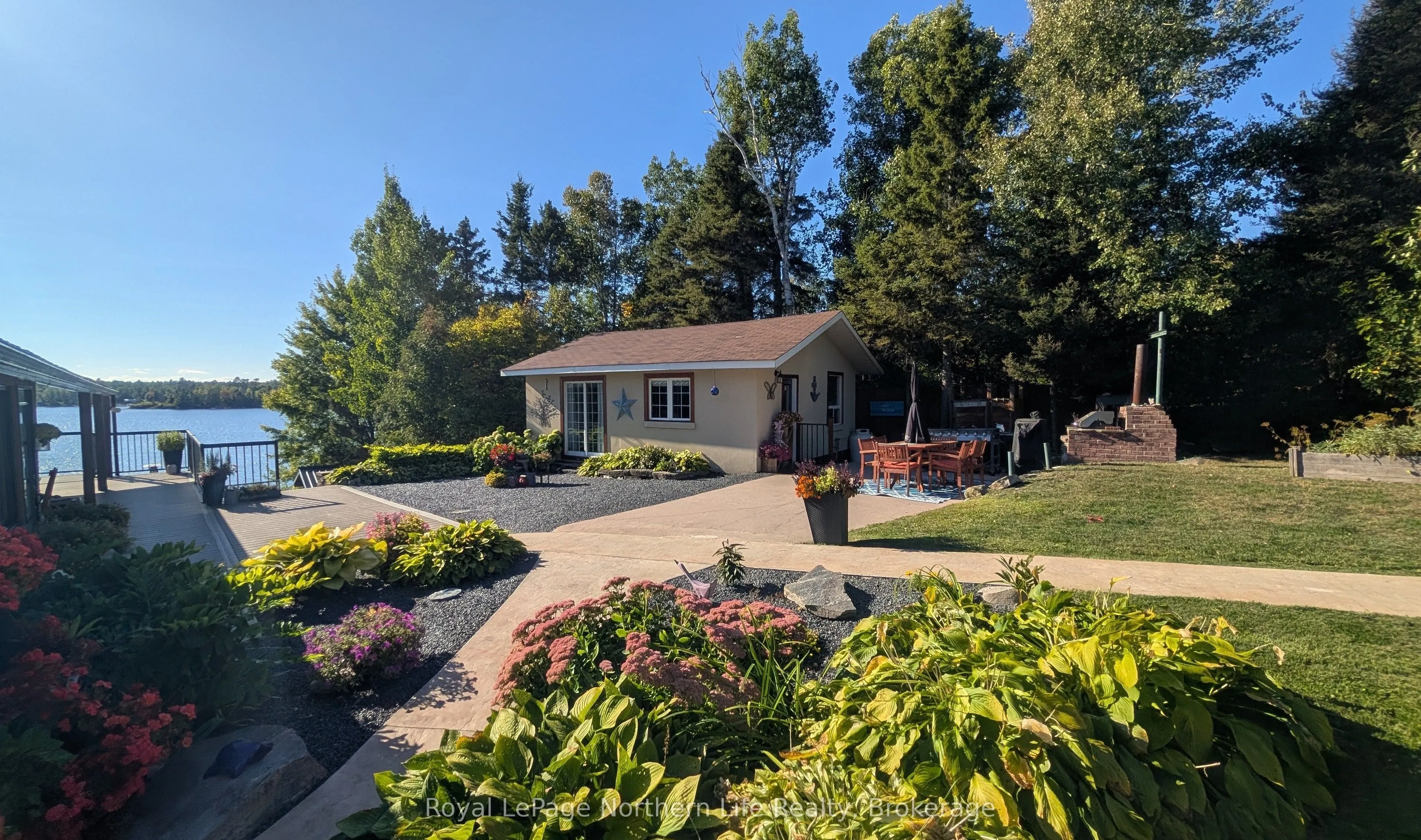 233 Norland Road