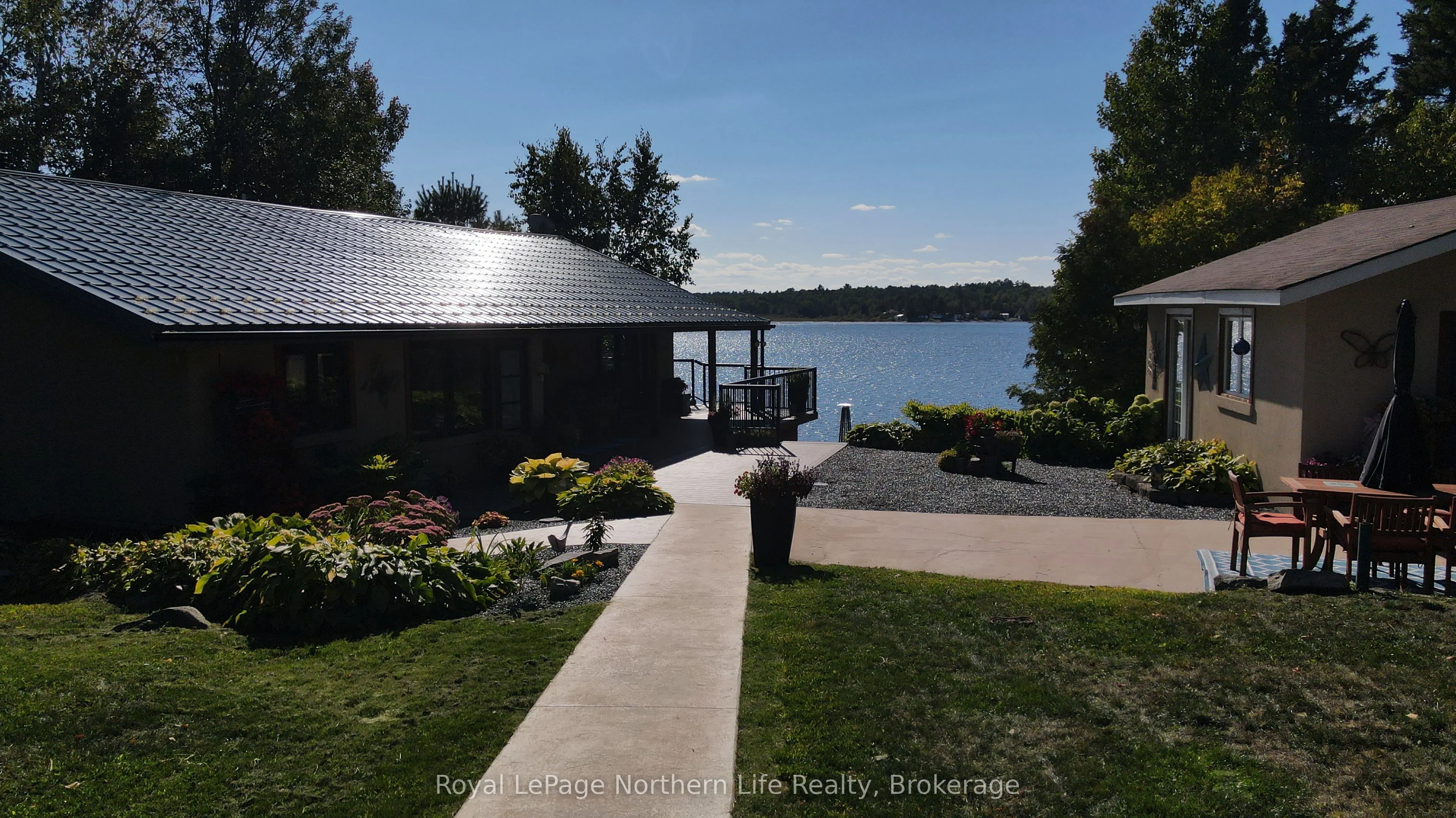 233 Norland Road
