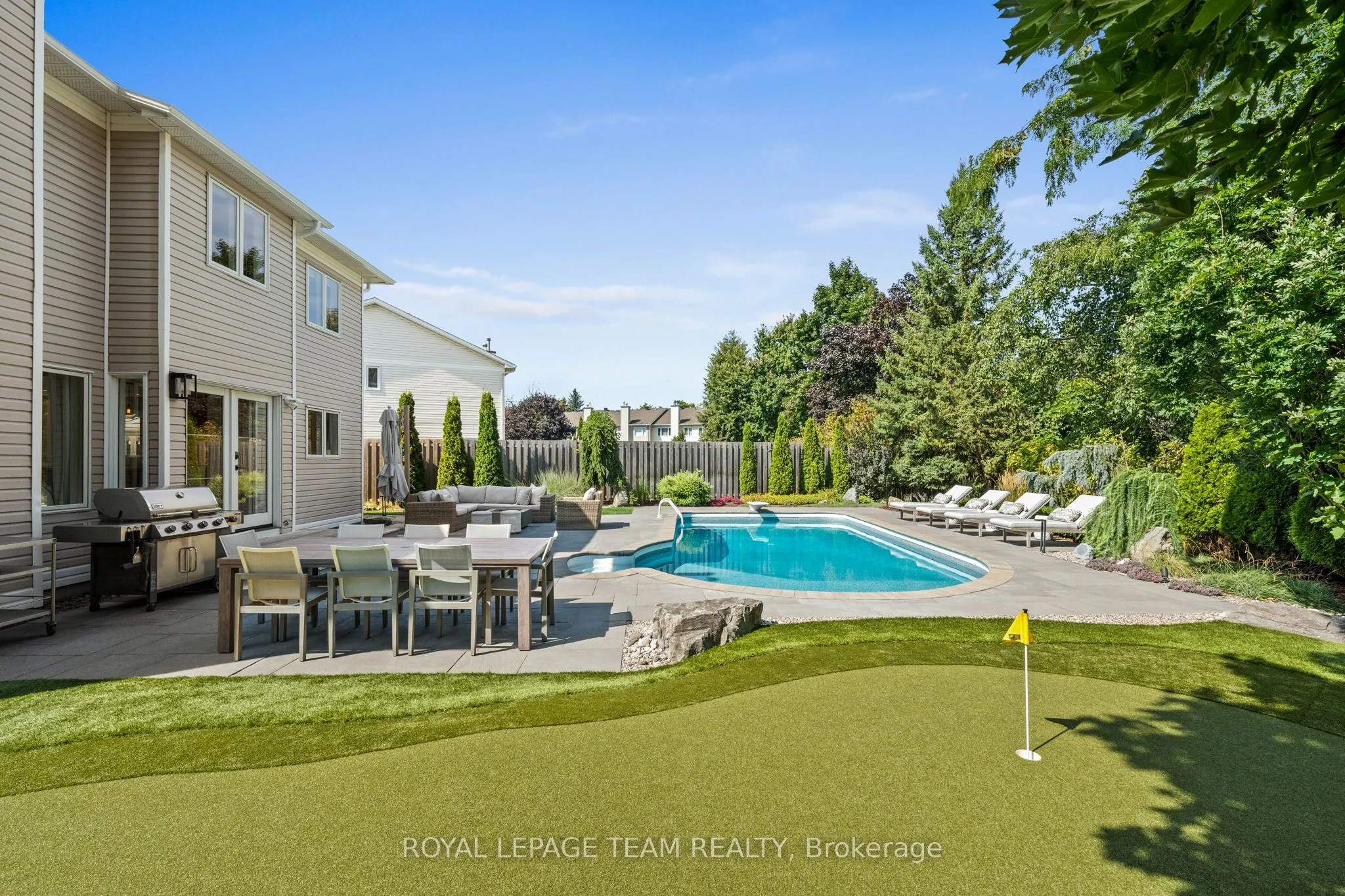 39 Wheatland Avenue