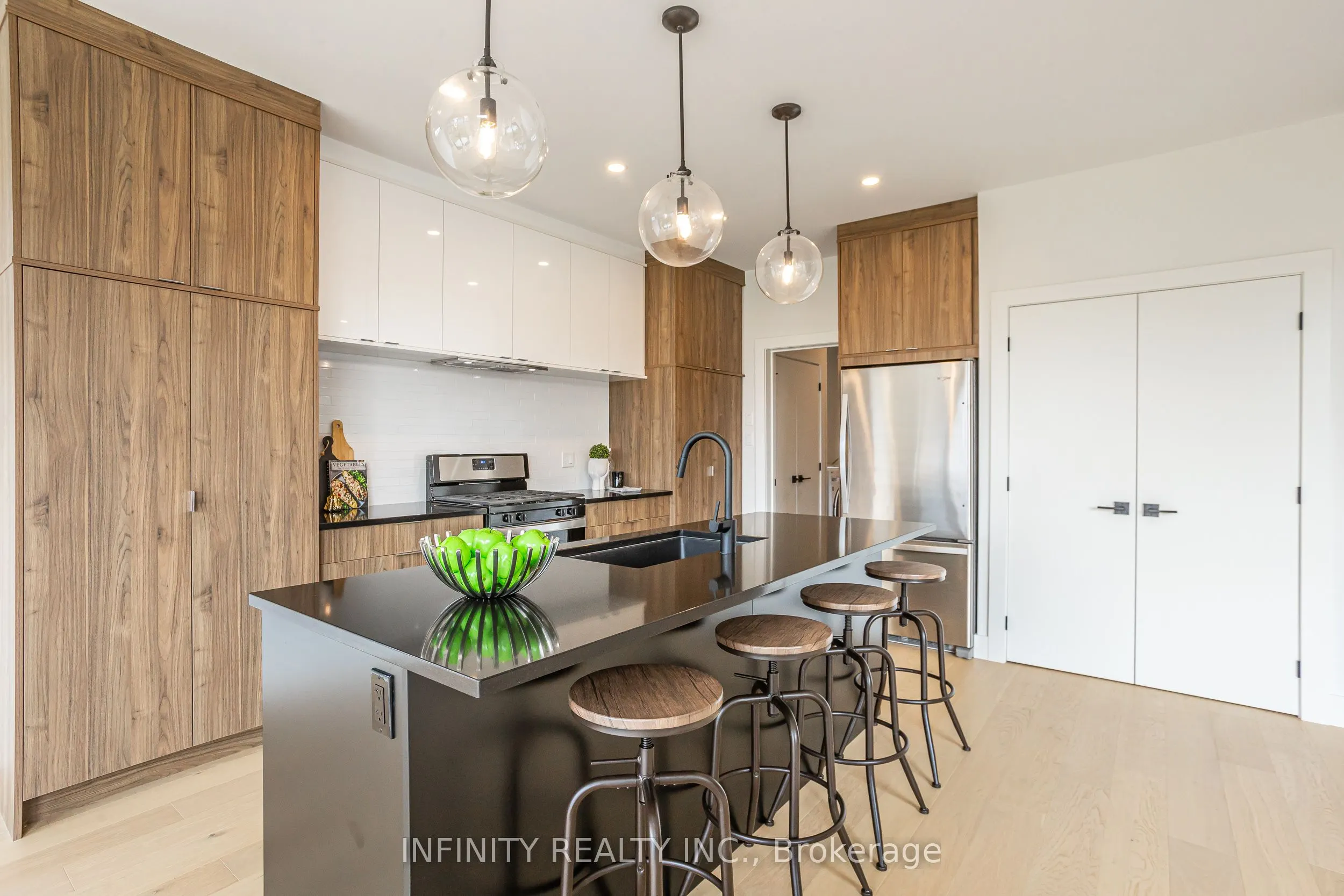 157 Crestview Drive
