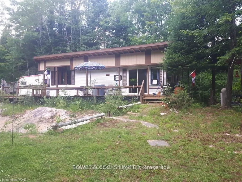 1326 Musclow Greenview