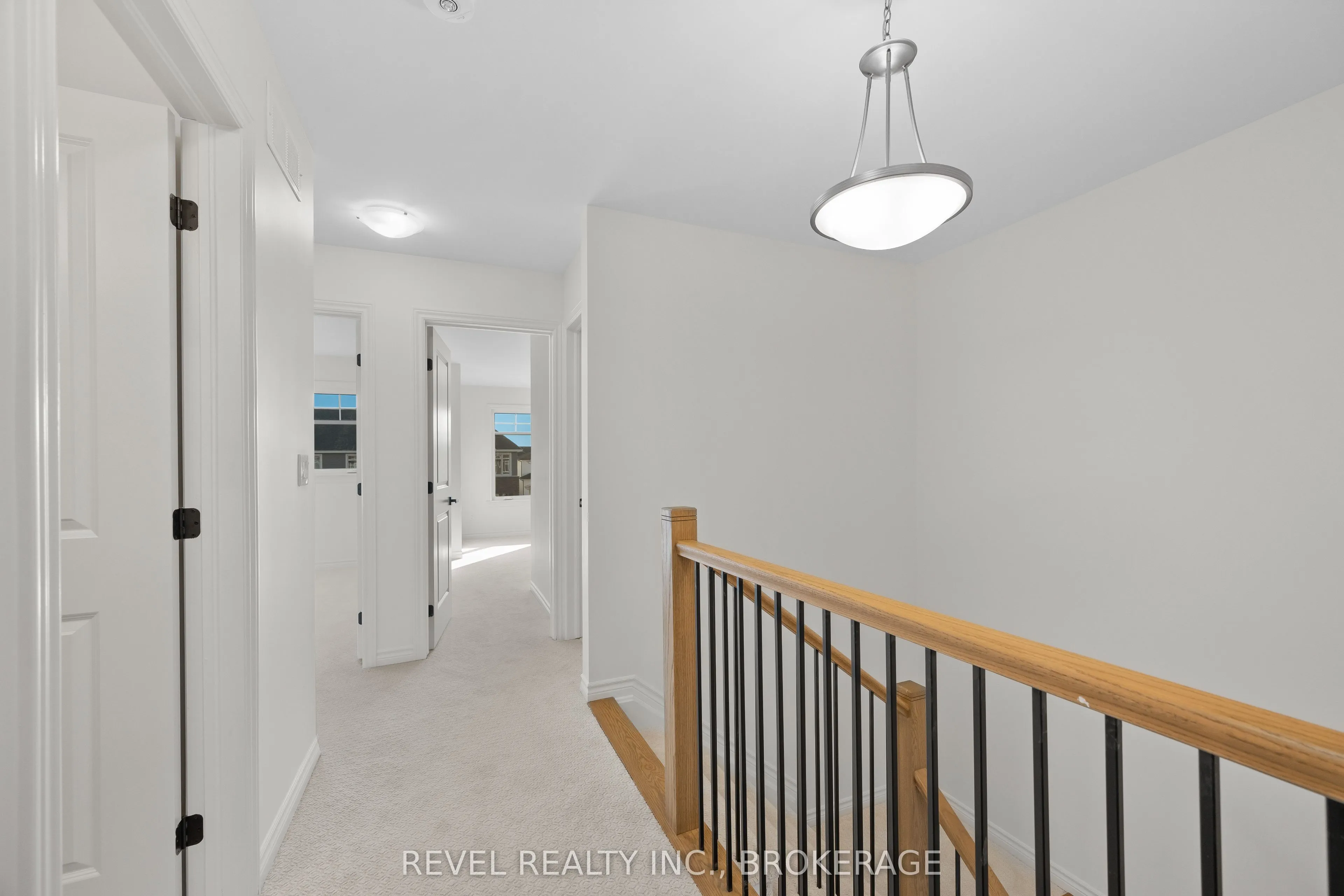 1513 Scarlet Street
