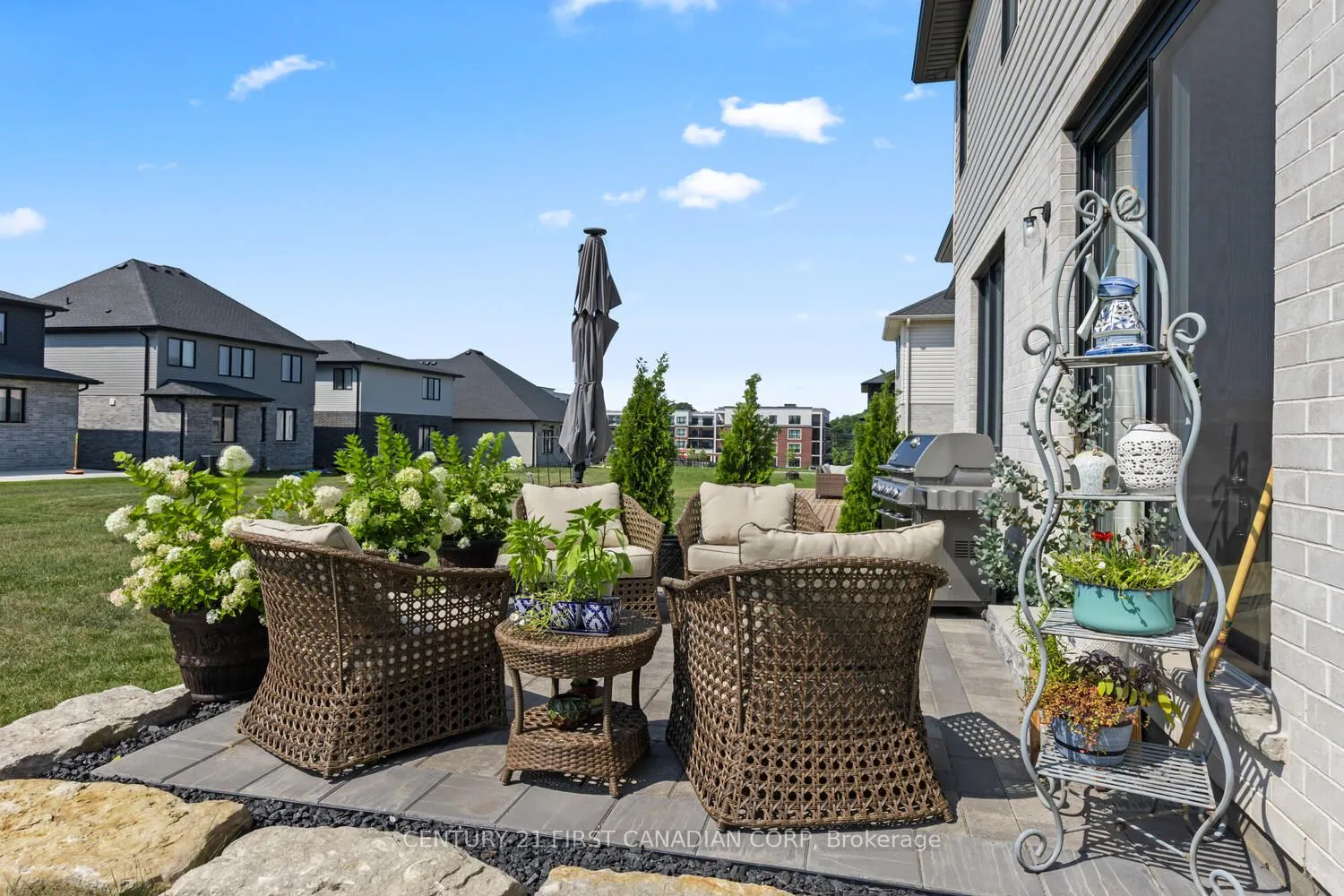 1907 Fountain Grass Drive