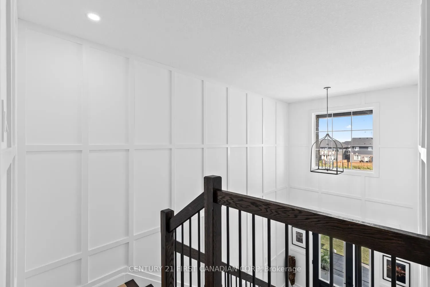 1907 Fountain Grass Drive