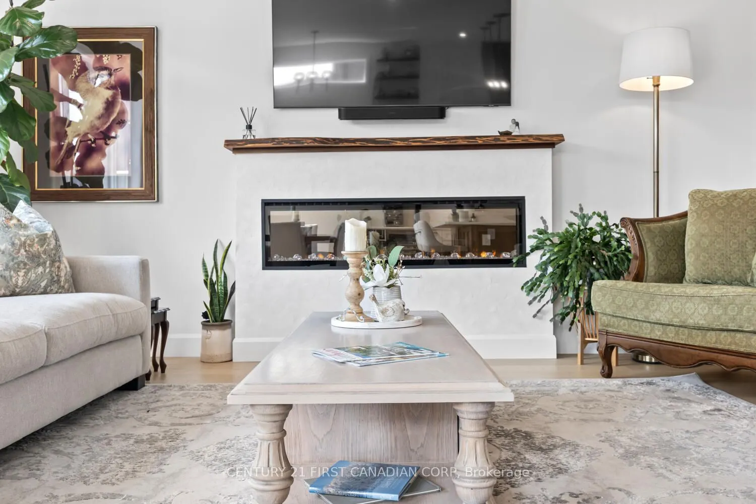 1907 Fountain Grass Drive
