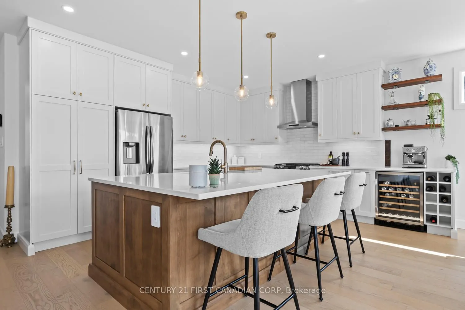 1907 Fountain Grass Drive