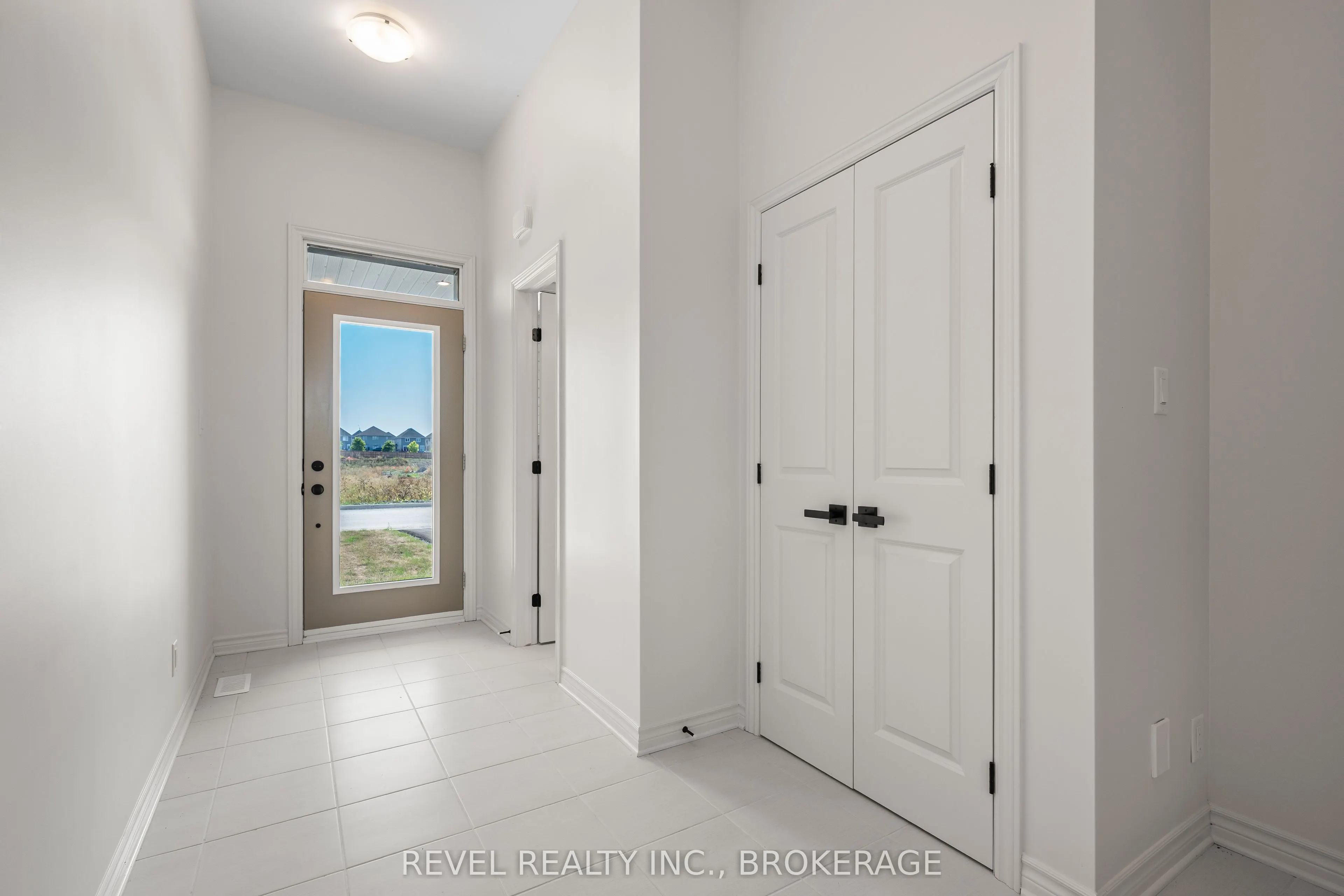 456 Buckthorn Drive
