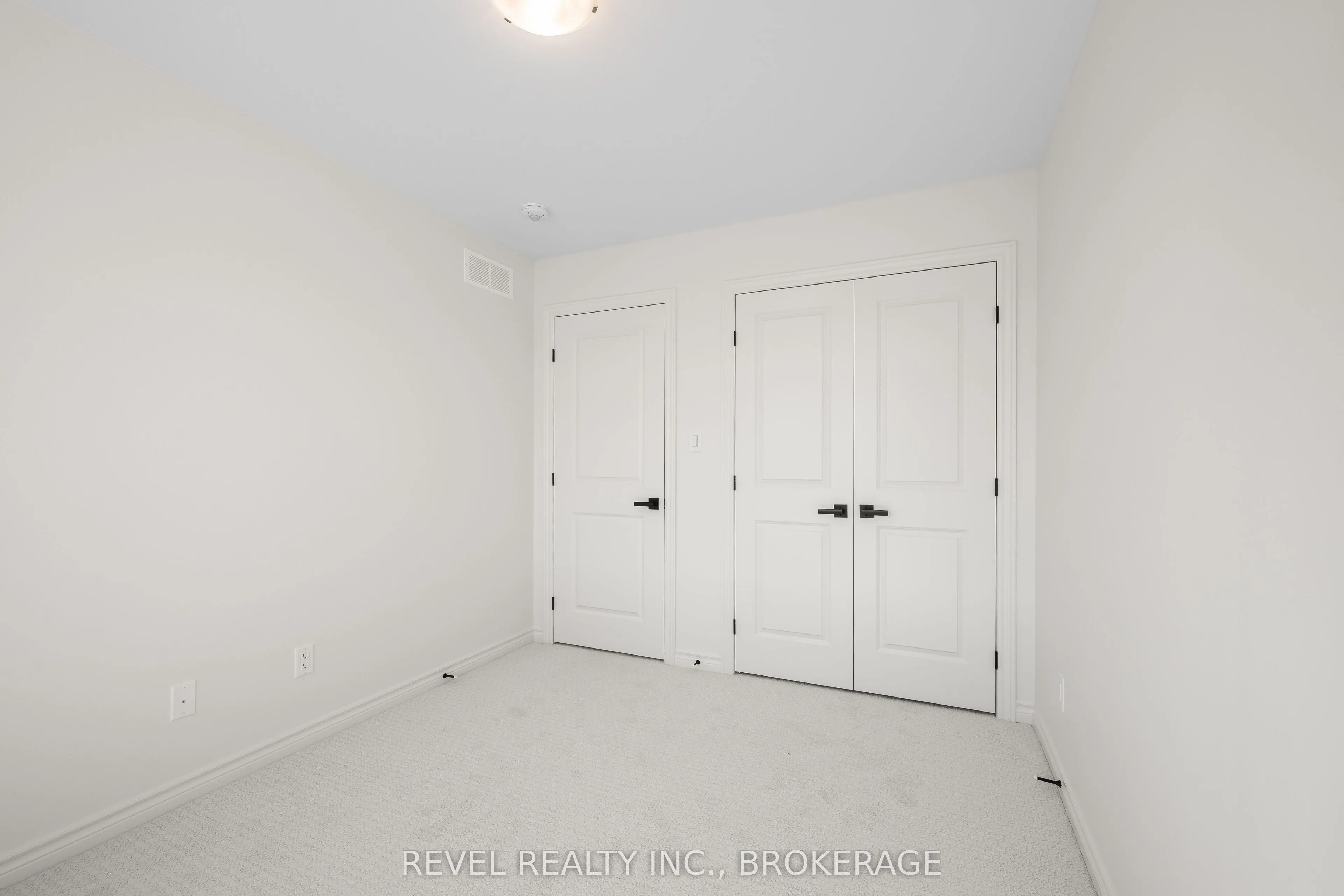 456 Buckthorn Drive