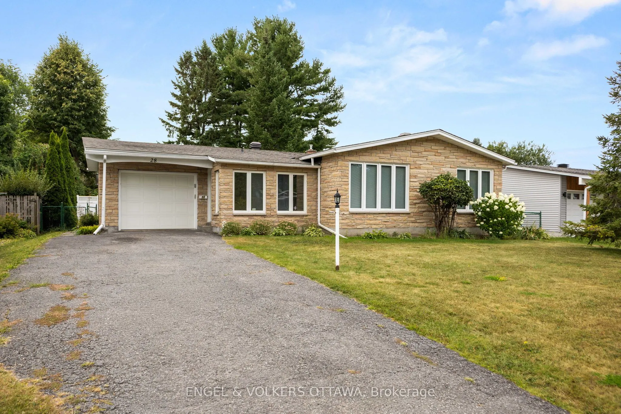28 Parker Avenue