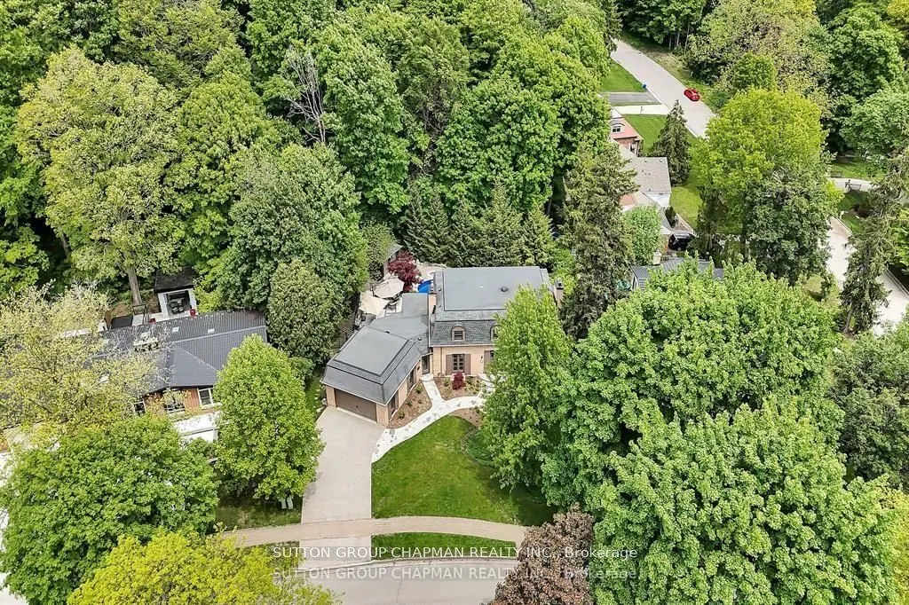 163 Wychwood Park