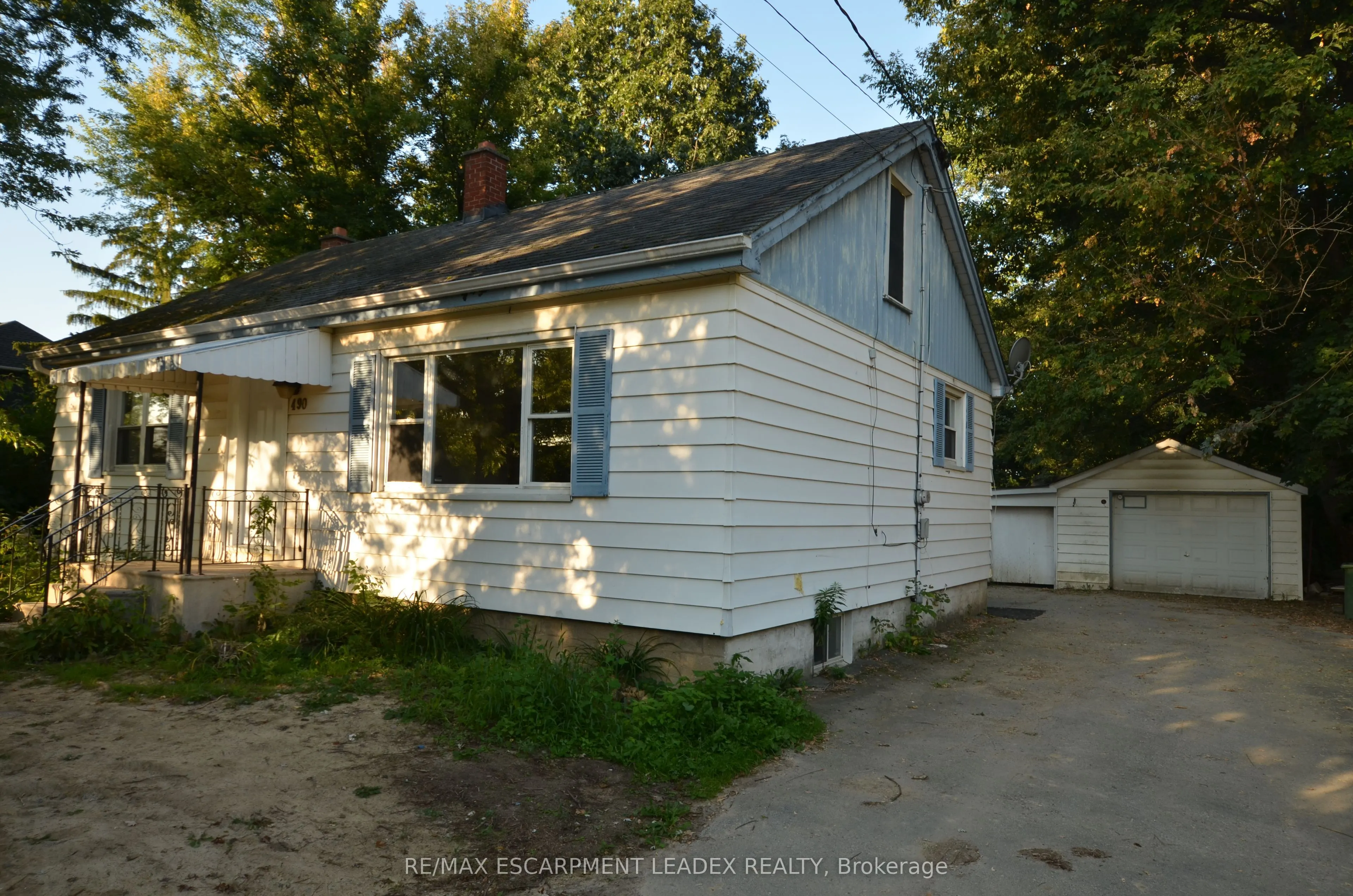 490 Springbrook Avenue