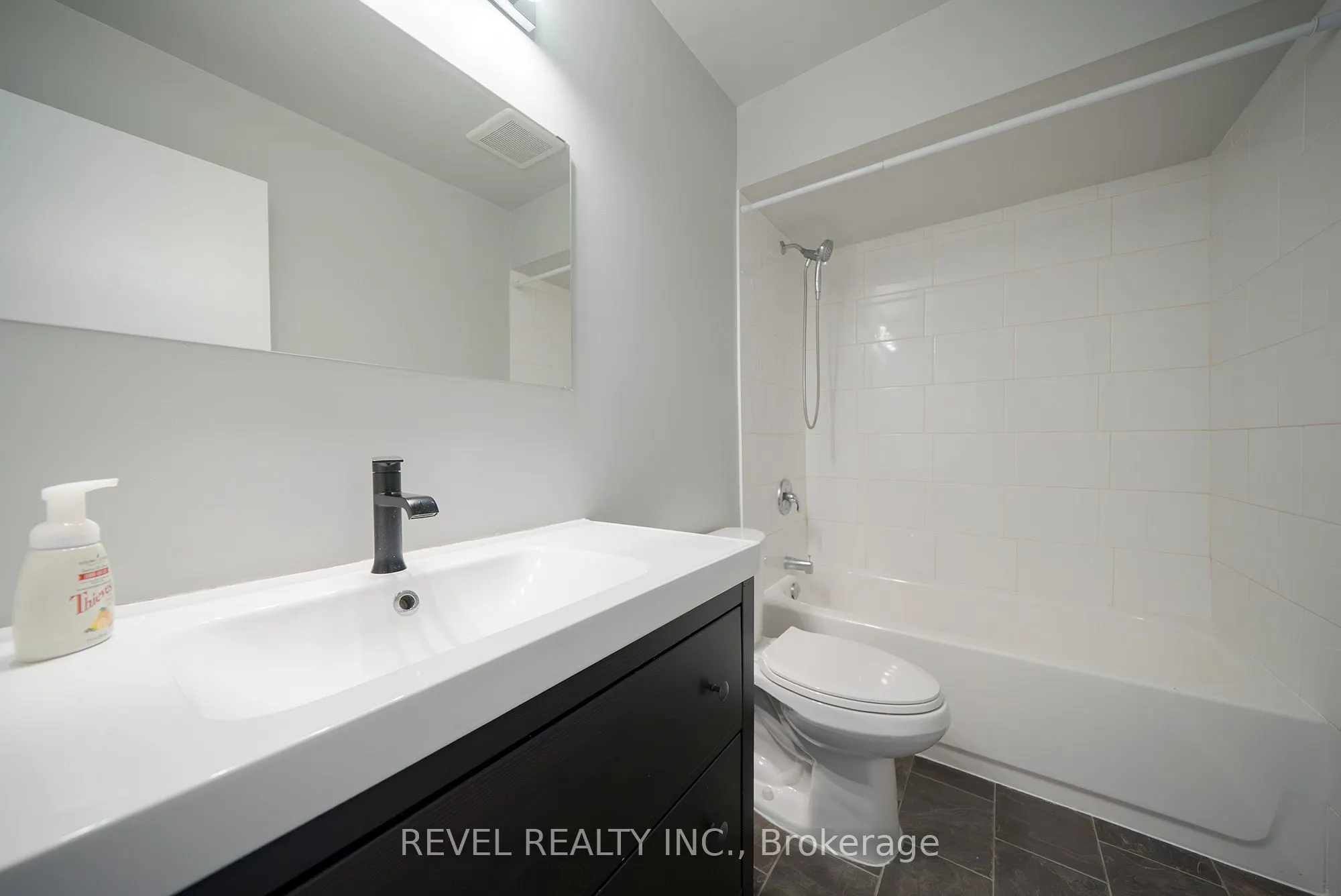 28 Southglen Road