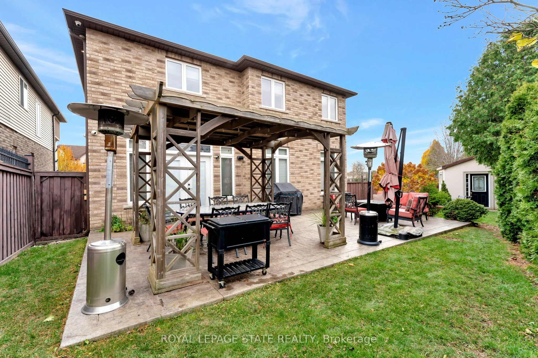 3 Rianna Court