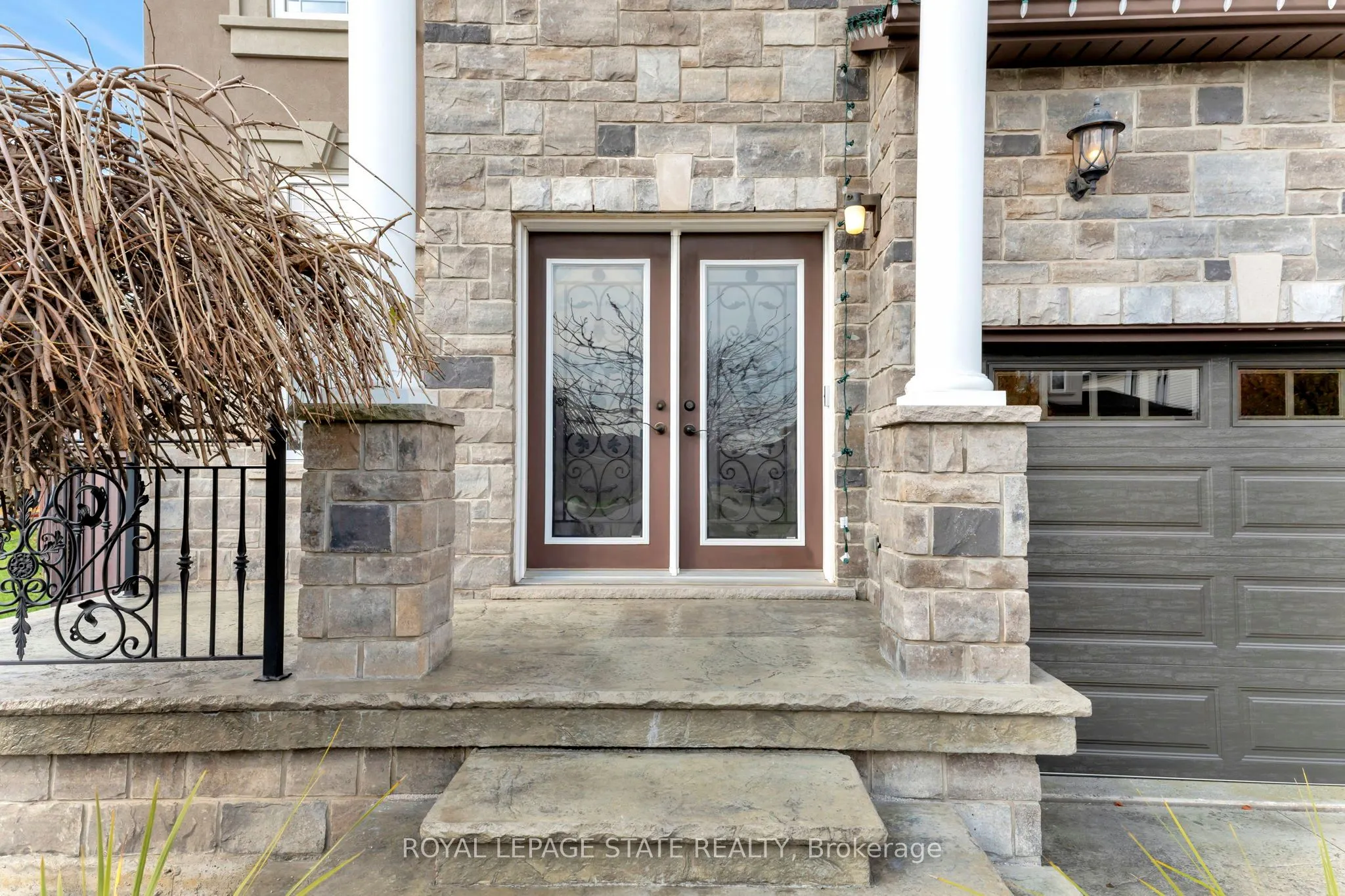 3 Rianna Court