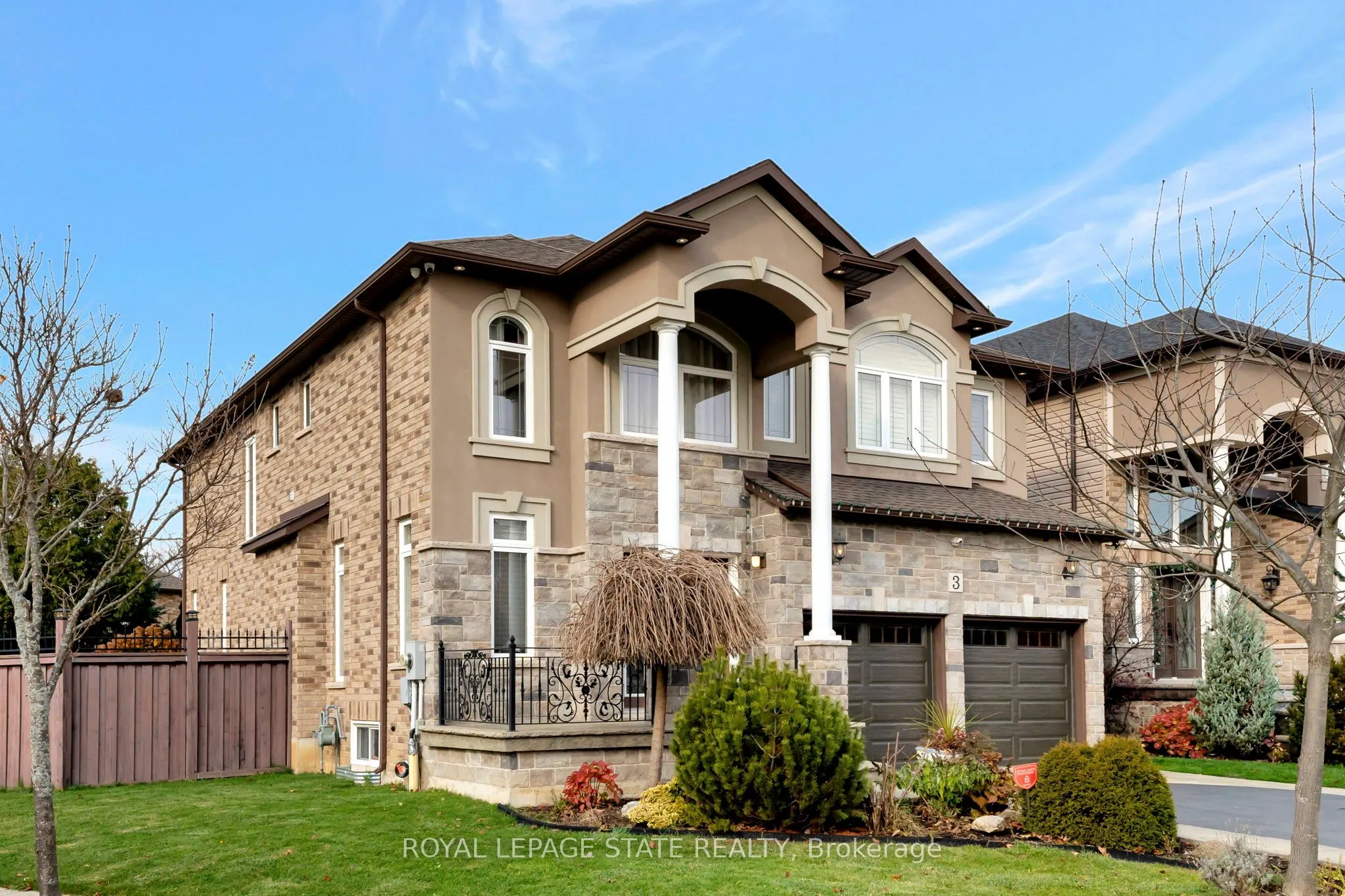 3 Rianna Court