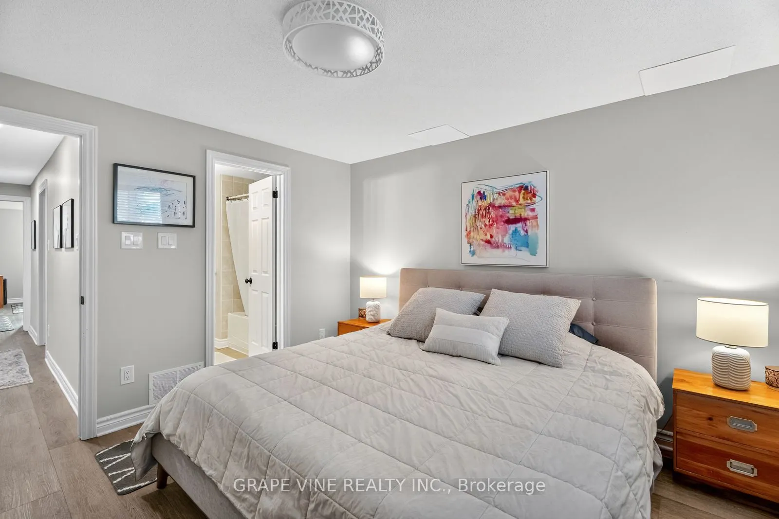 553 Lakeridge Drive, #36