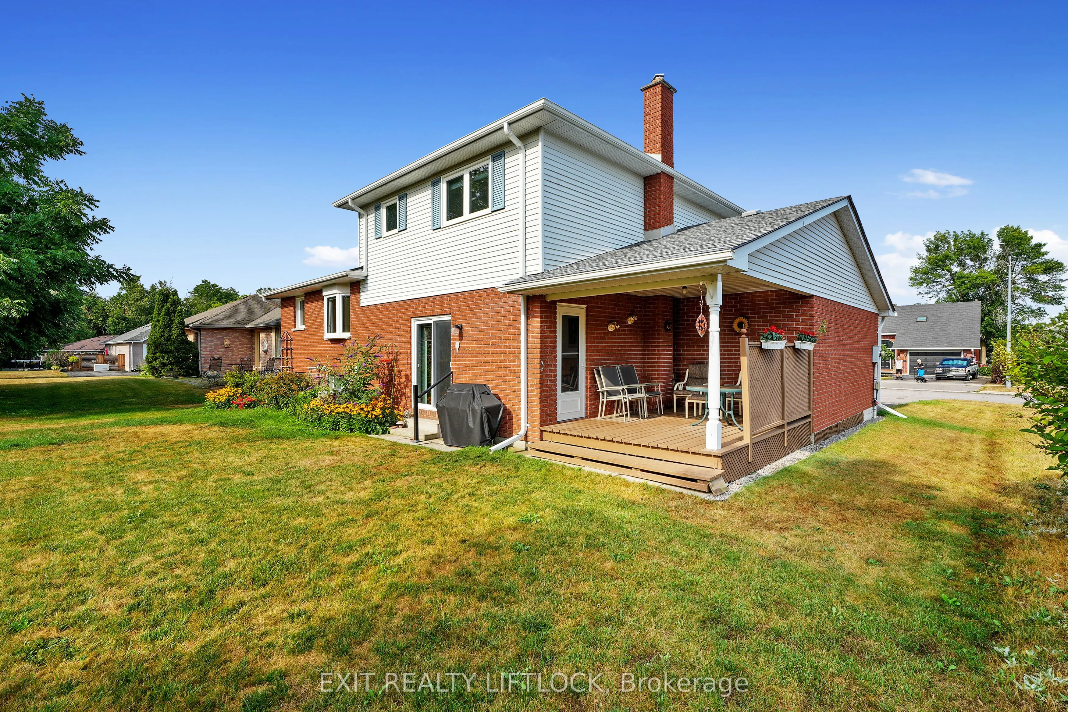 12 Victoria Avenue