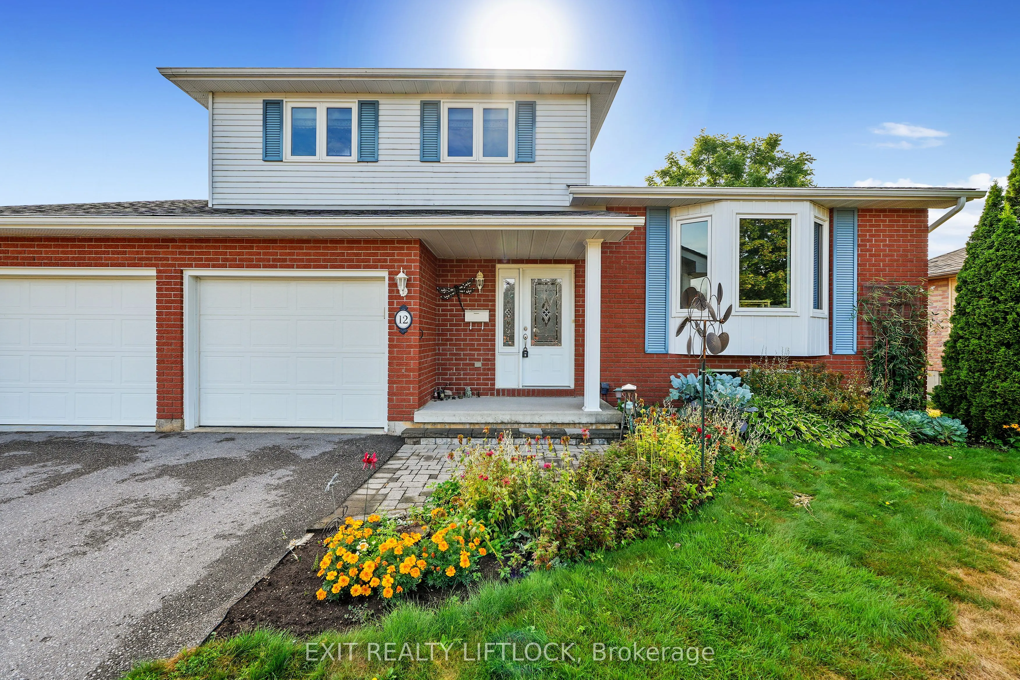 12 Victoria Avenue