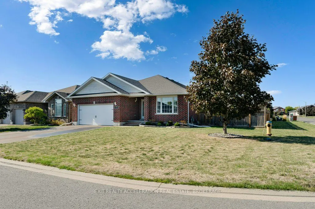 86 Hartwood Crescent