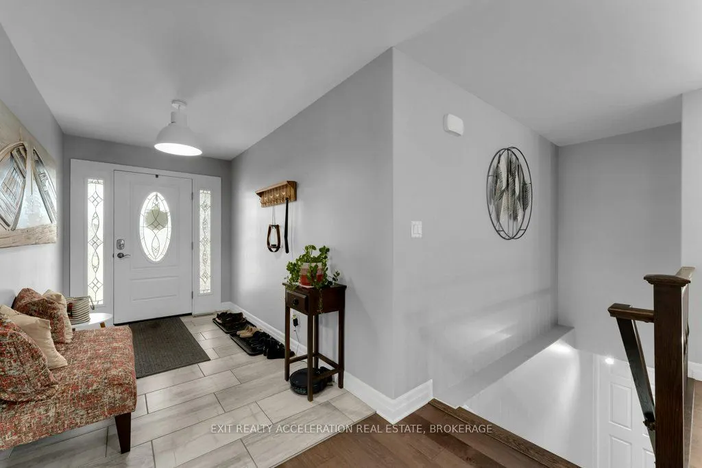 86 Hartwood Crescent