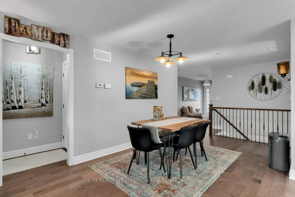 86 Hartwood Crescent