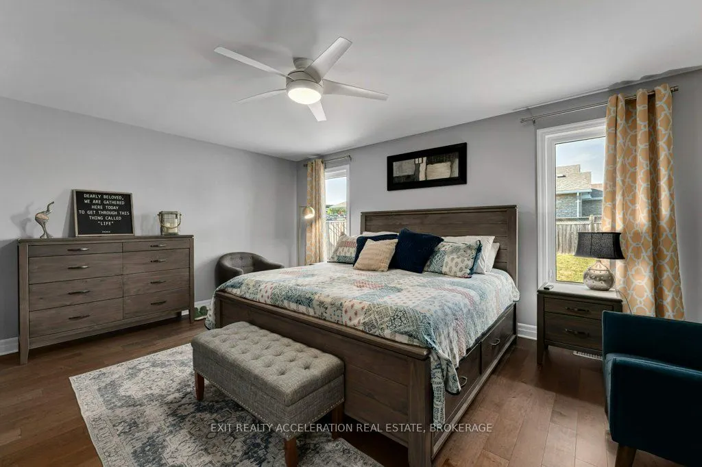 86 Hartwood Crescent
