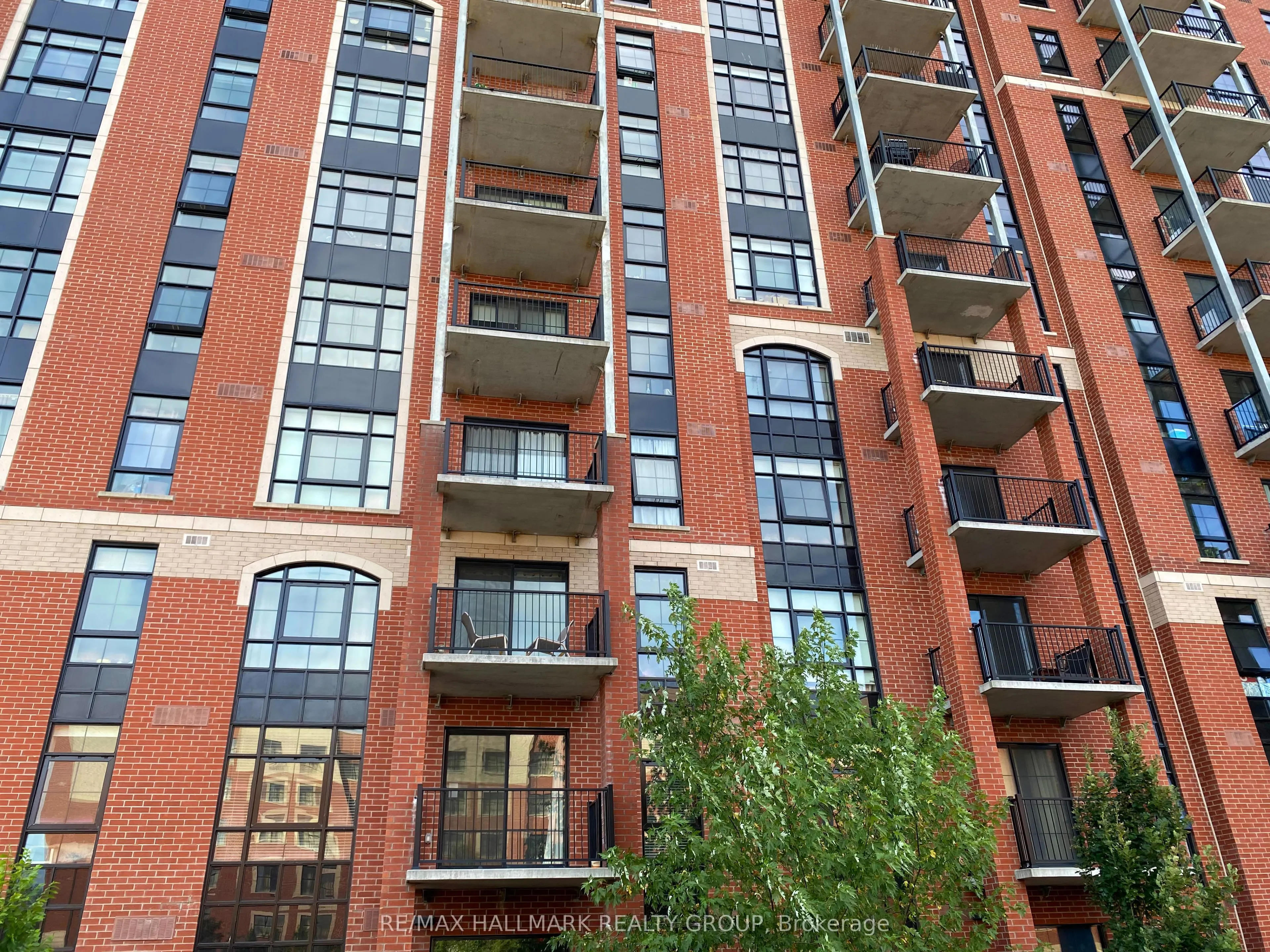 555 Anand Private, #208