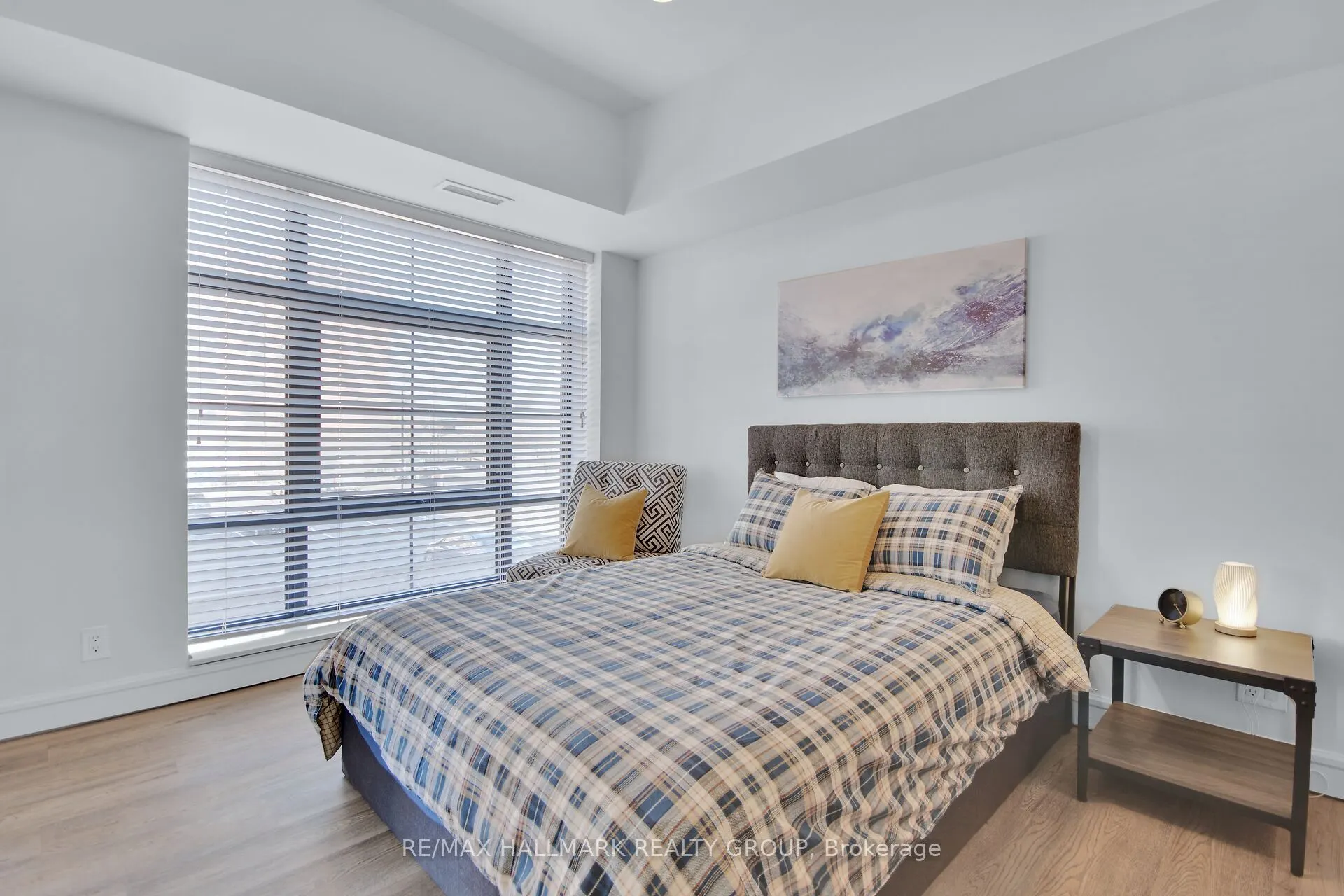 555 Anand Private, #208