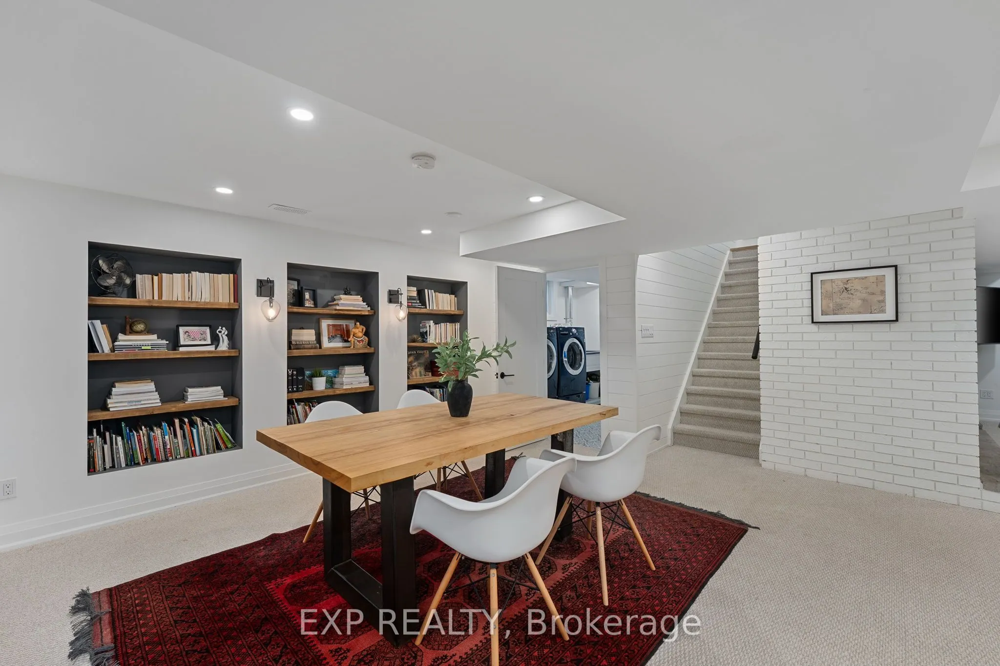 521 Cottage Road