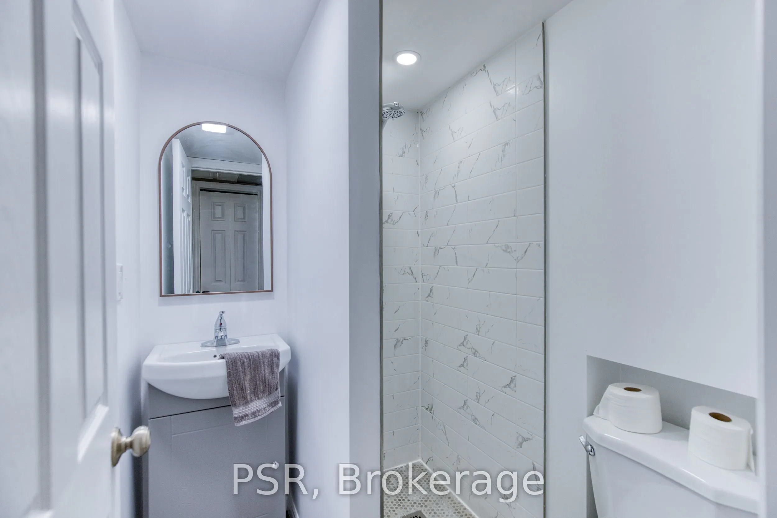 81 Brembel Street