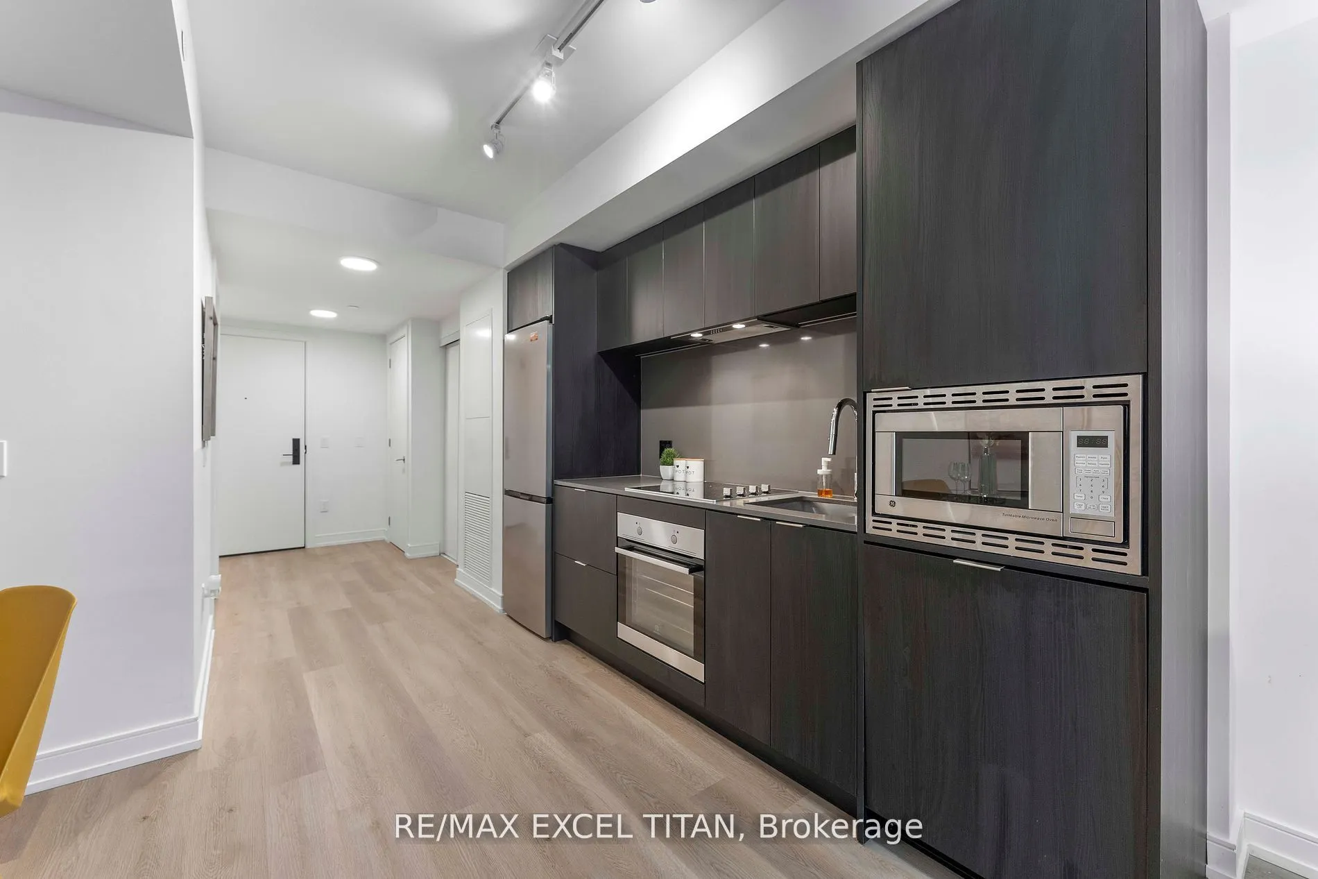 1 Jarvis Street, #614