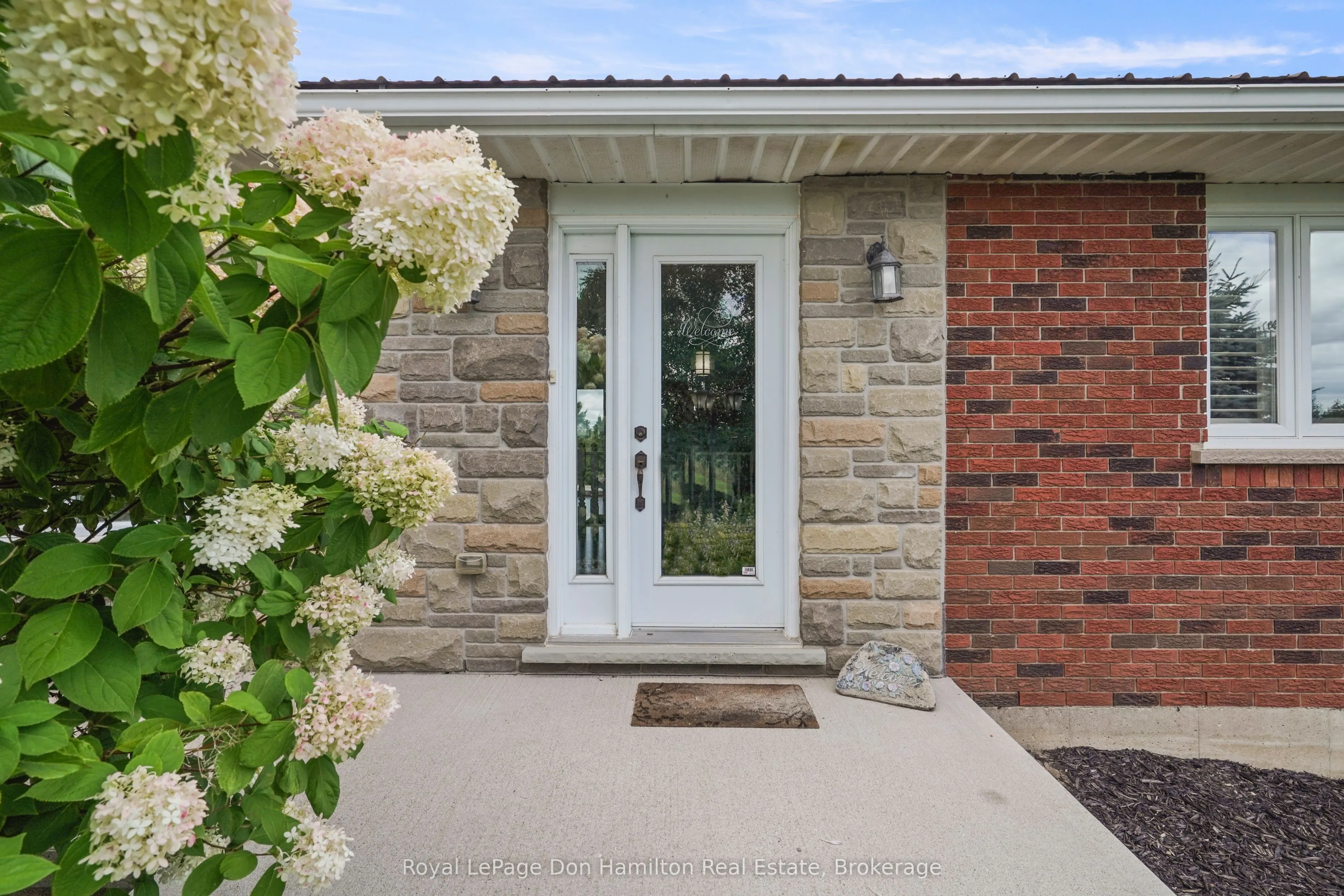 1009 Queen Street