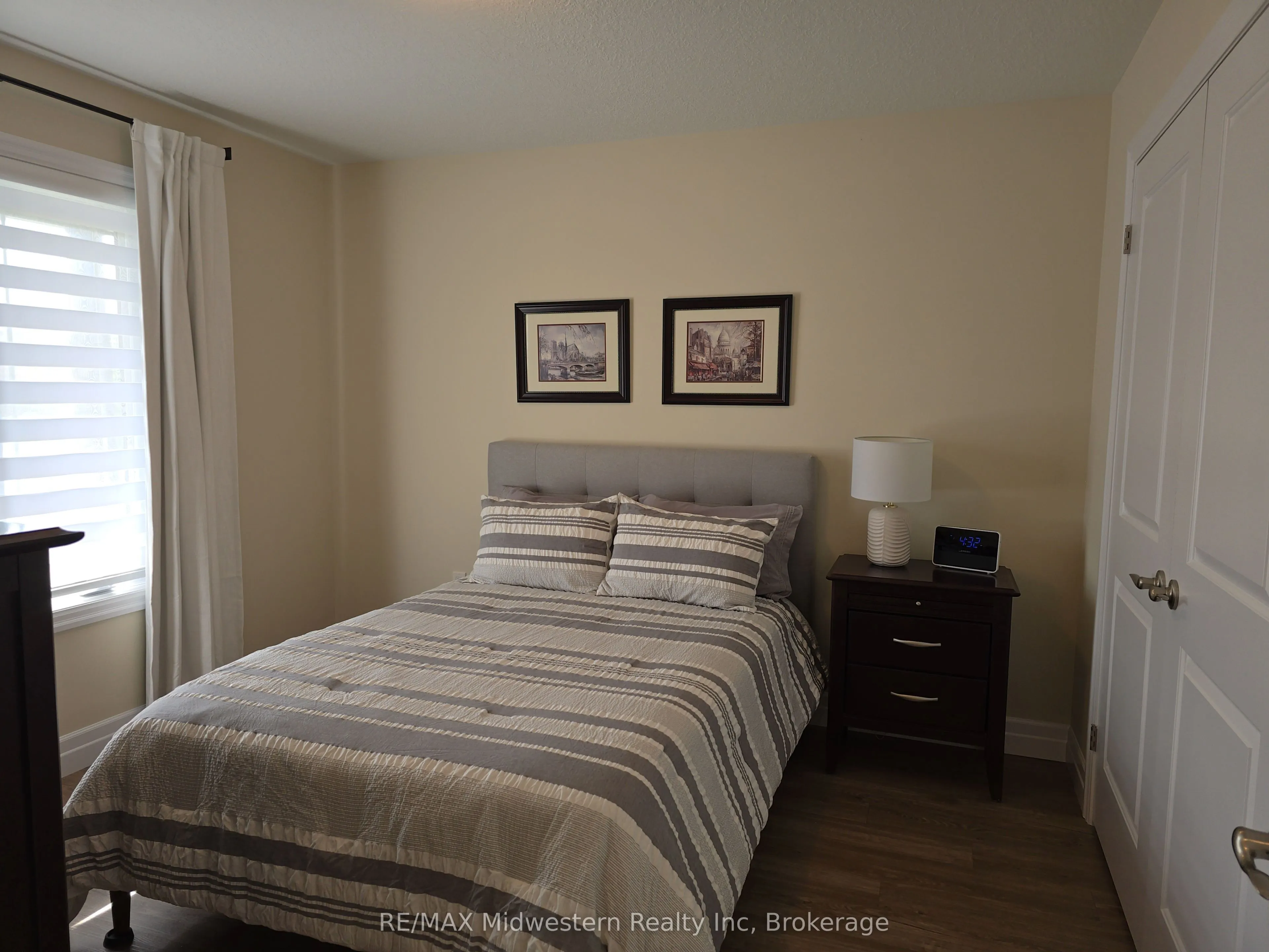 1095 Kincaid Street W