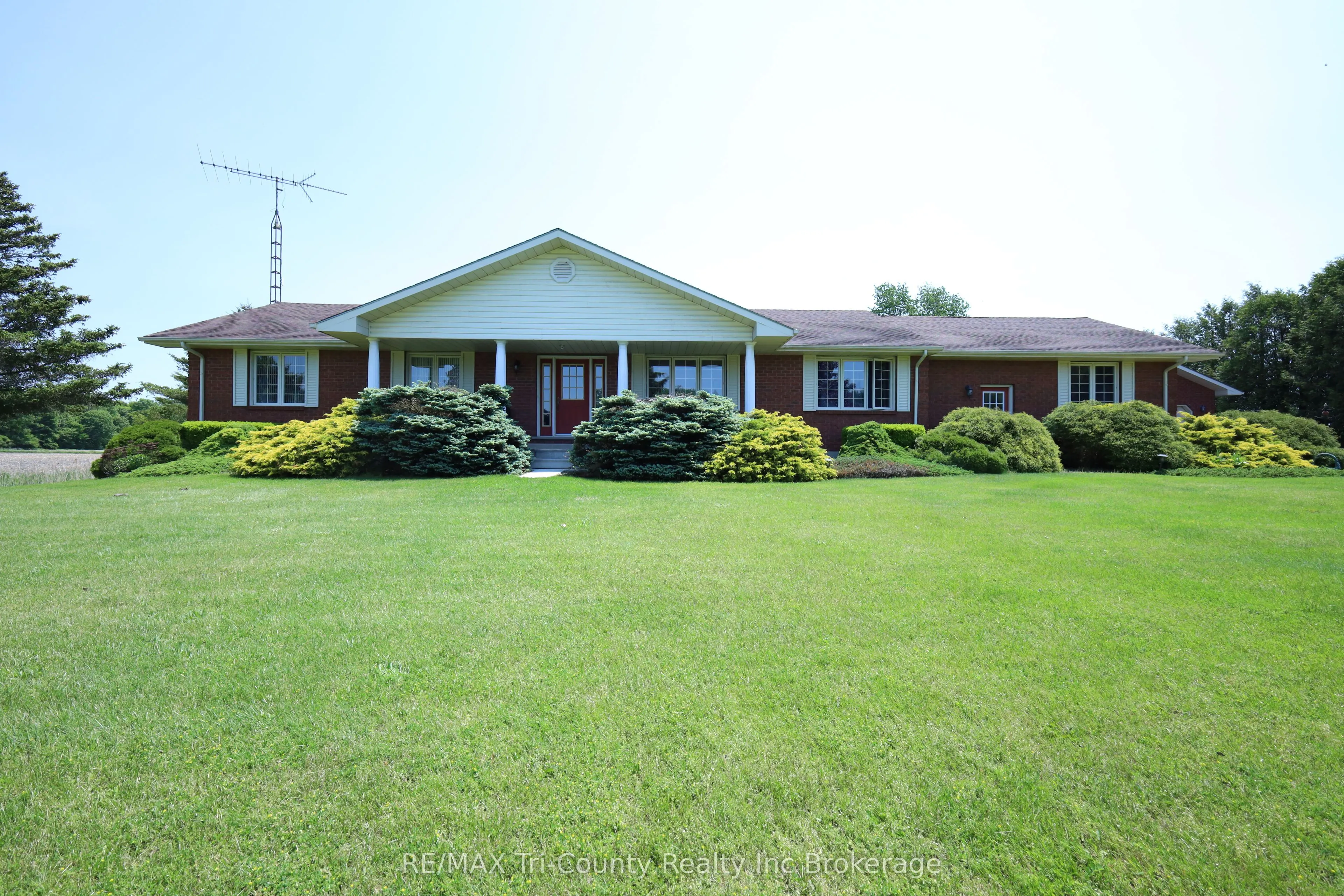 916 Norfolk County Rd 28