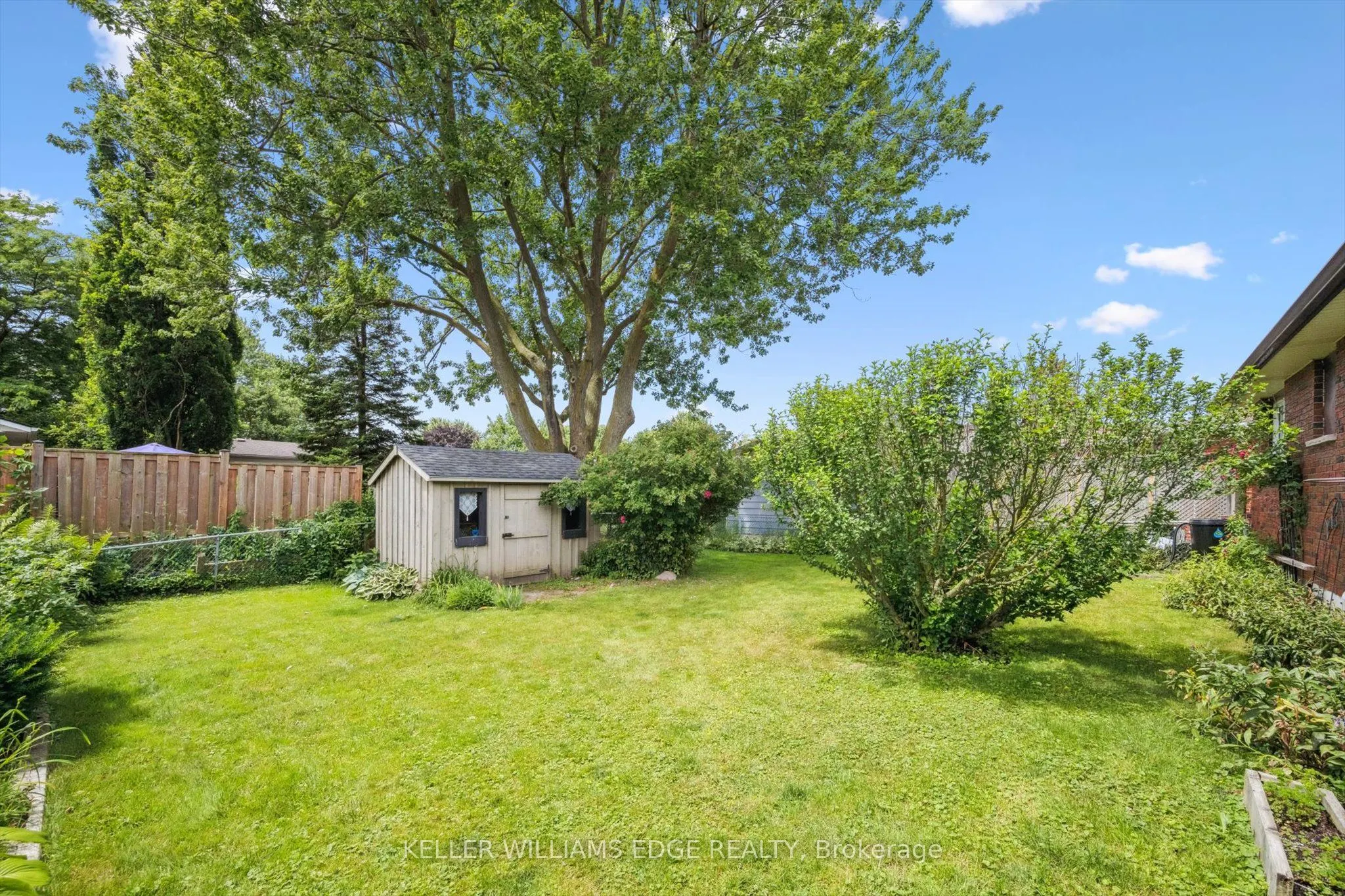 341 Redford Crescent