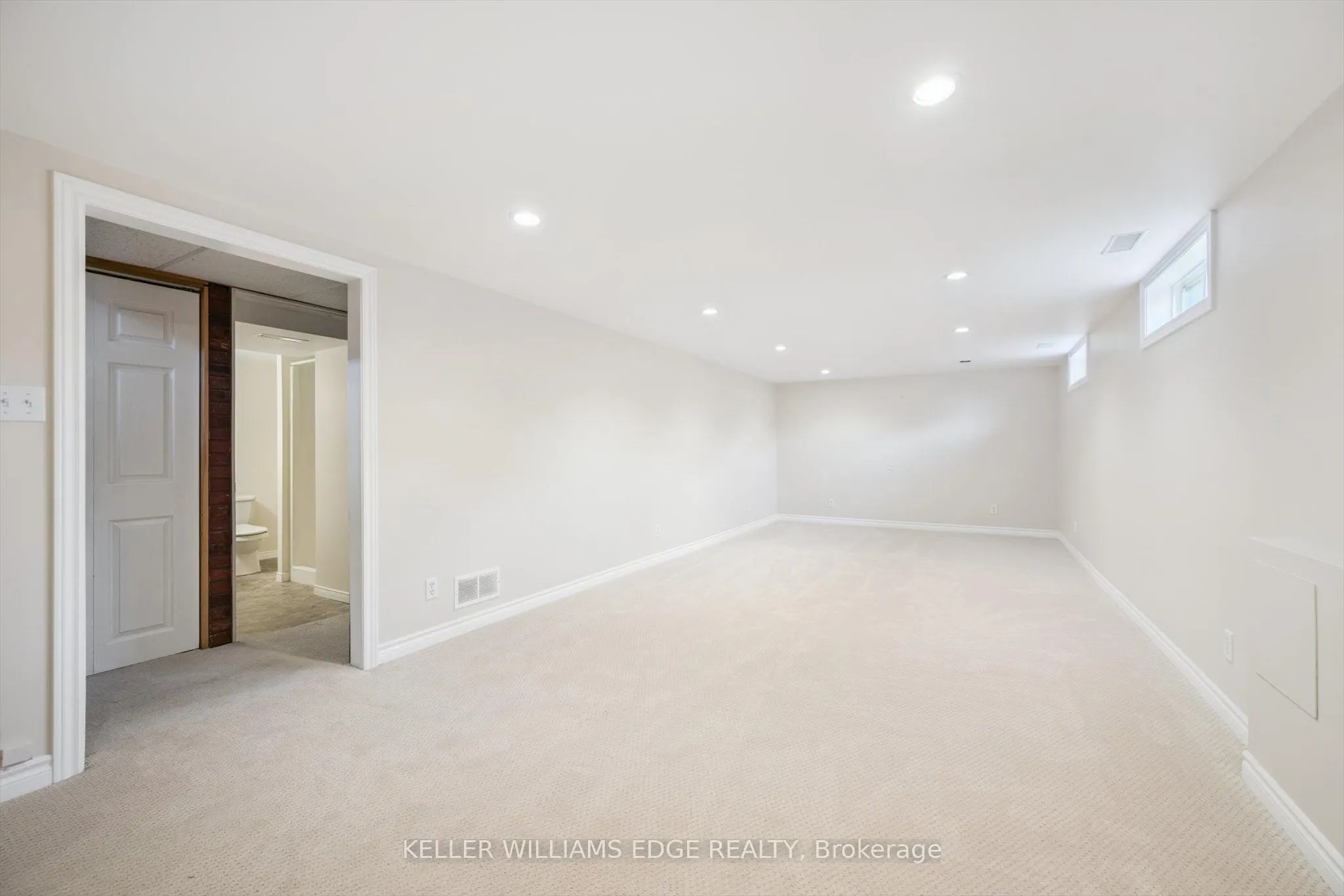 341 Redford Crescent