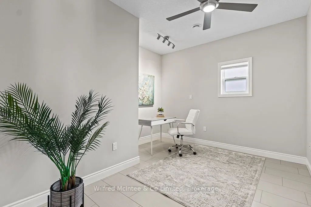 246 Grey Street S, #32