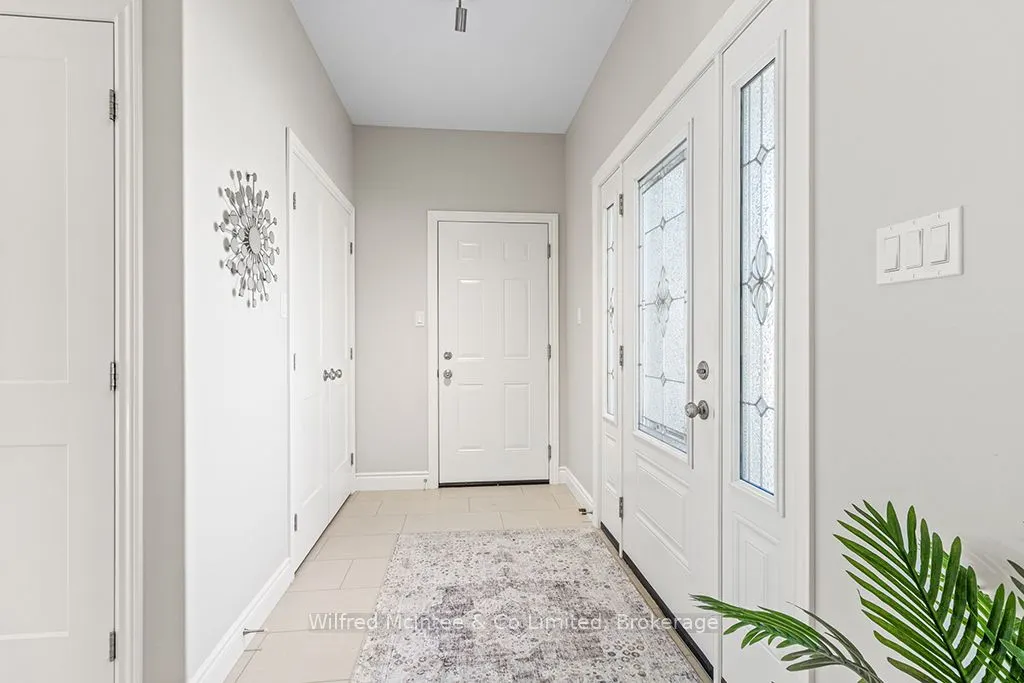 246 Grey Street S, #32